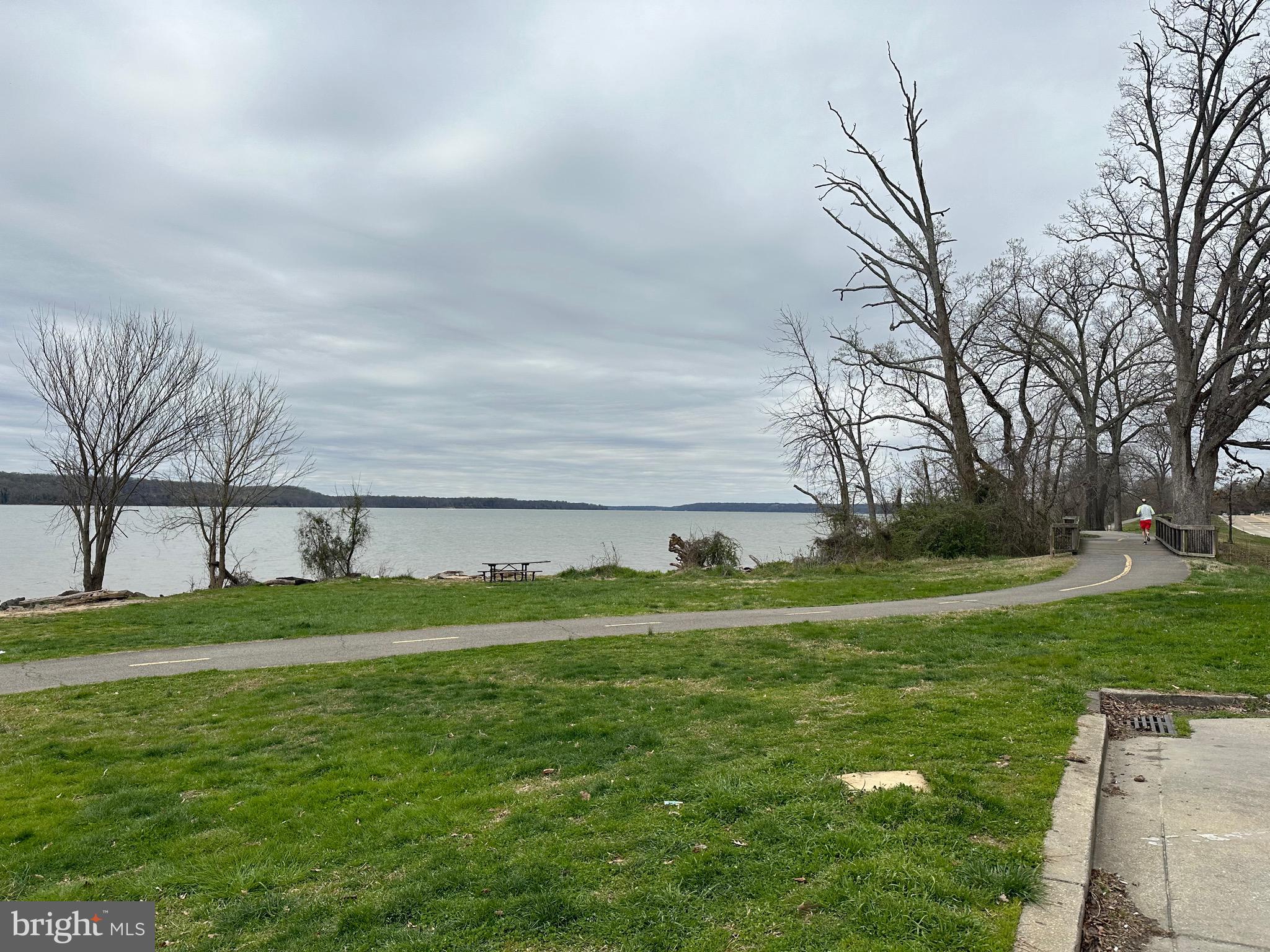 RIVER BEND ESTATES - Residential