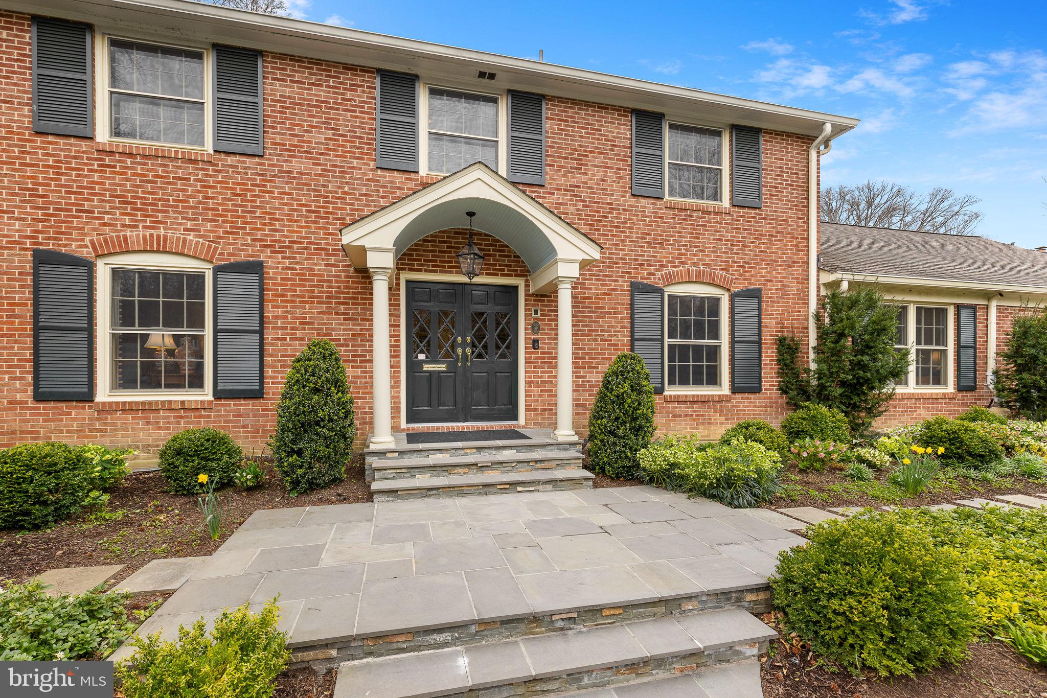 RIVER BEND ESTATES - Residential