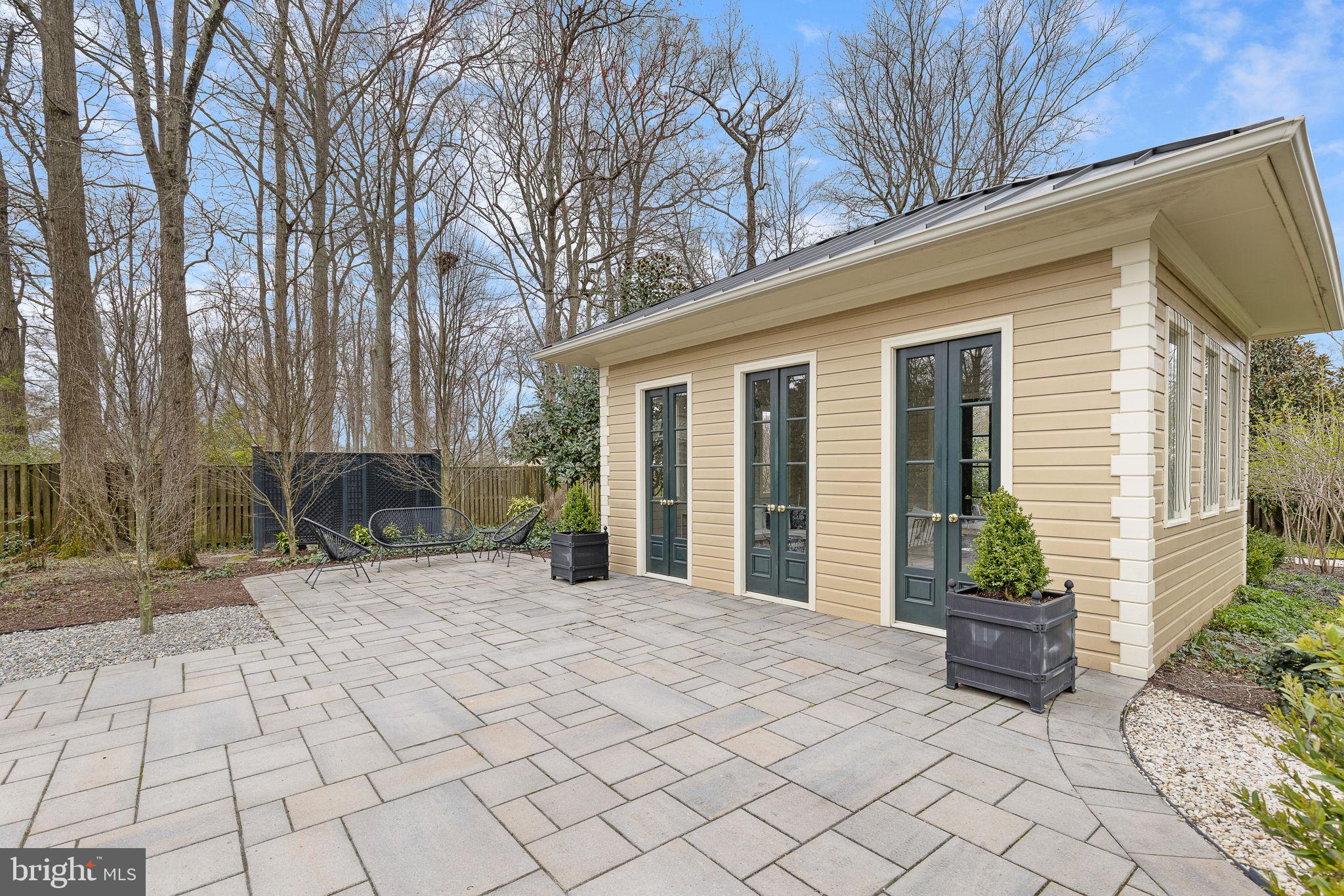 RIVER BEND ESTATES - Residential