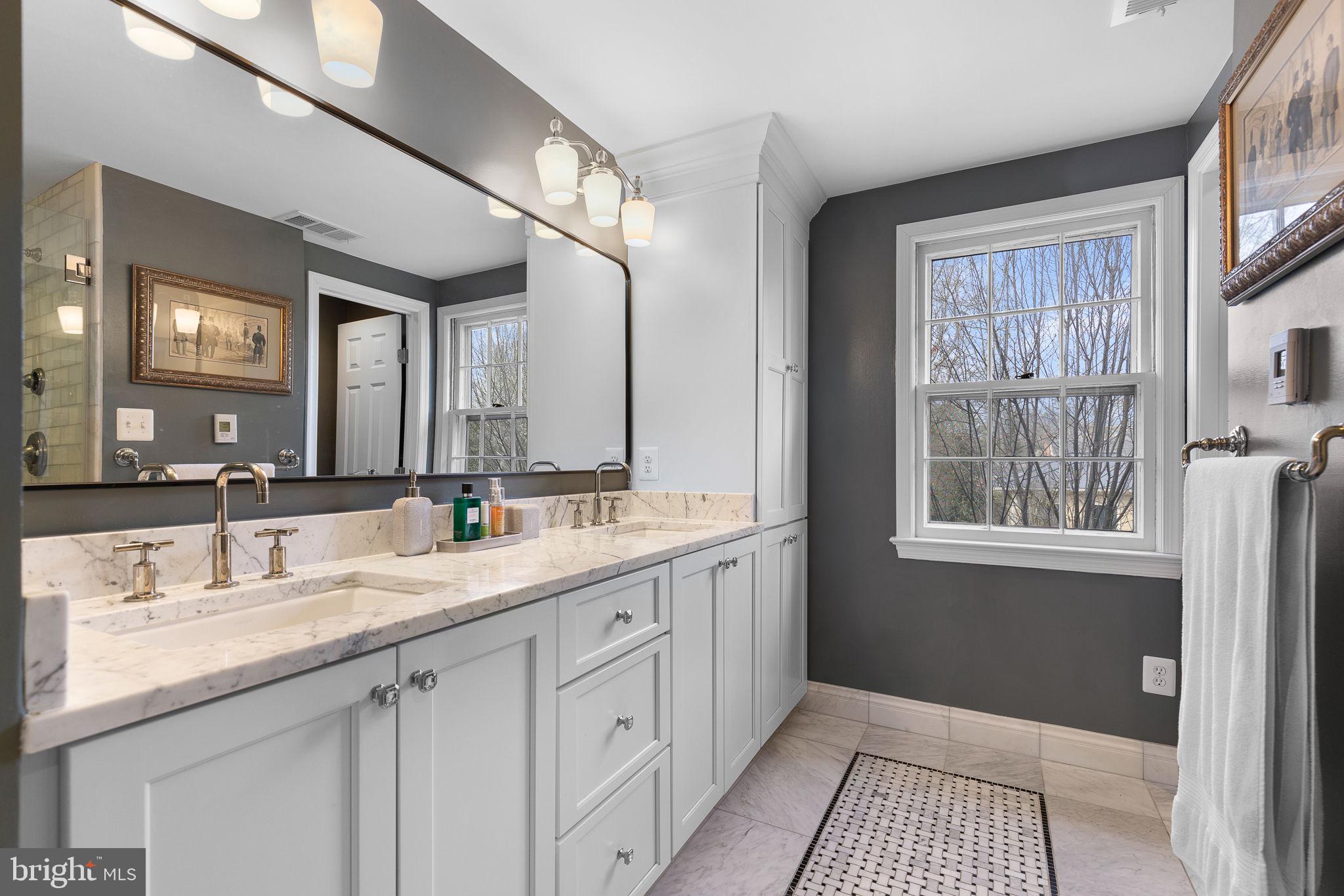 RIVER BEND ESTATES - Residential