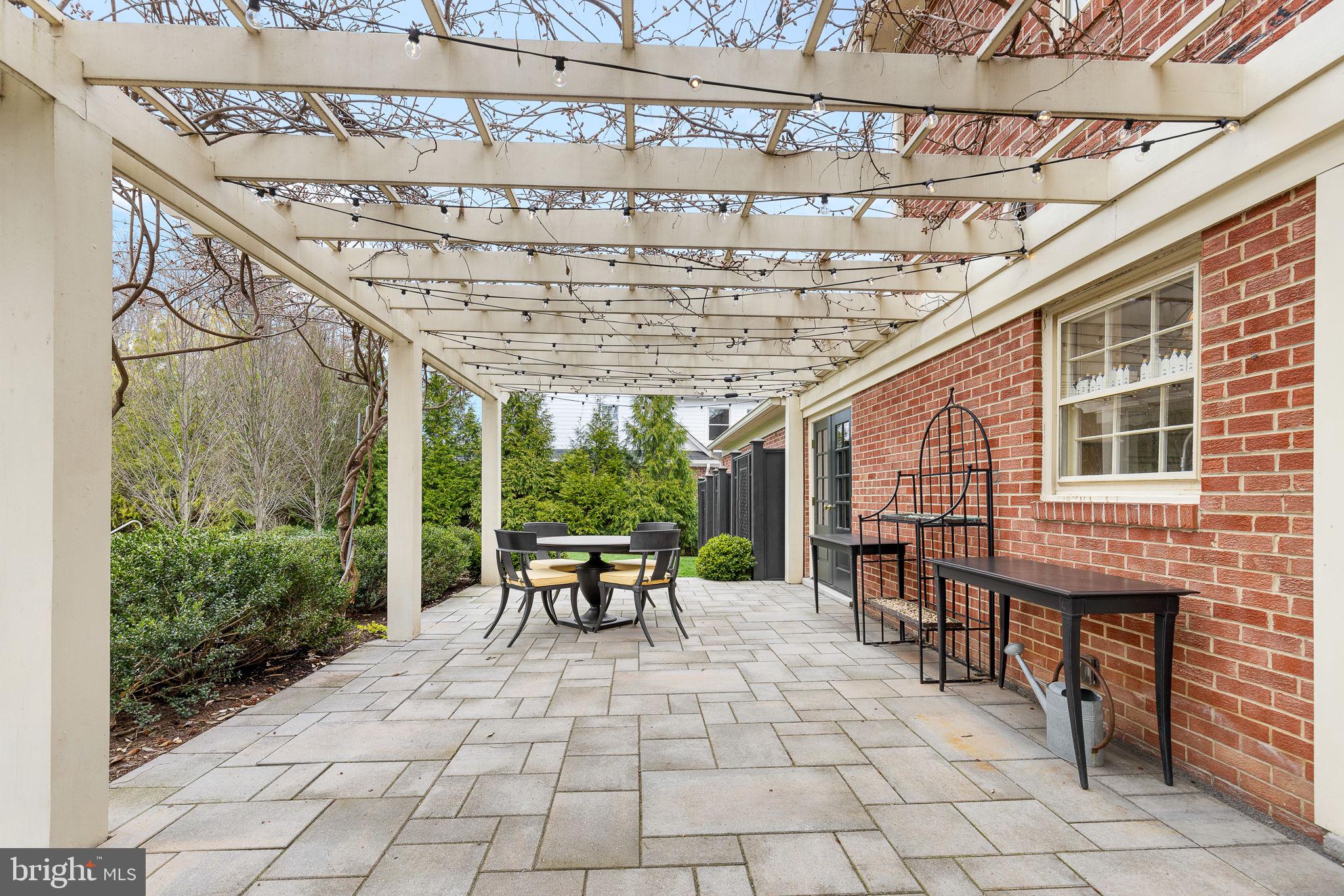 RIVER BEND ESTATES - Residential