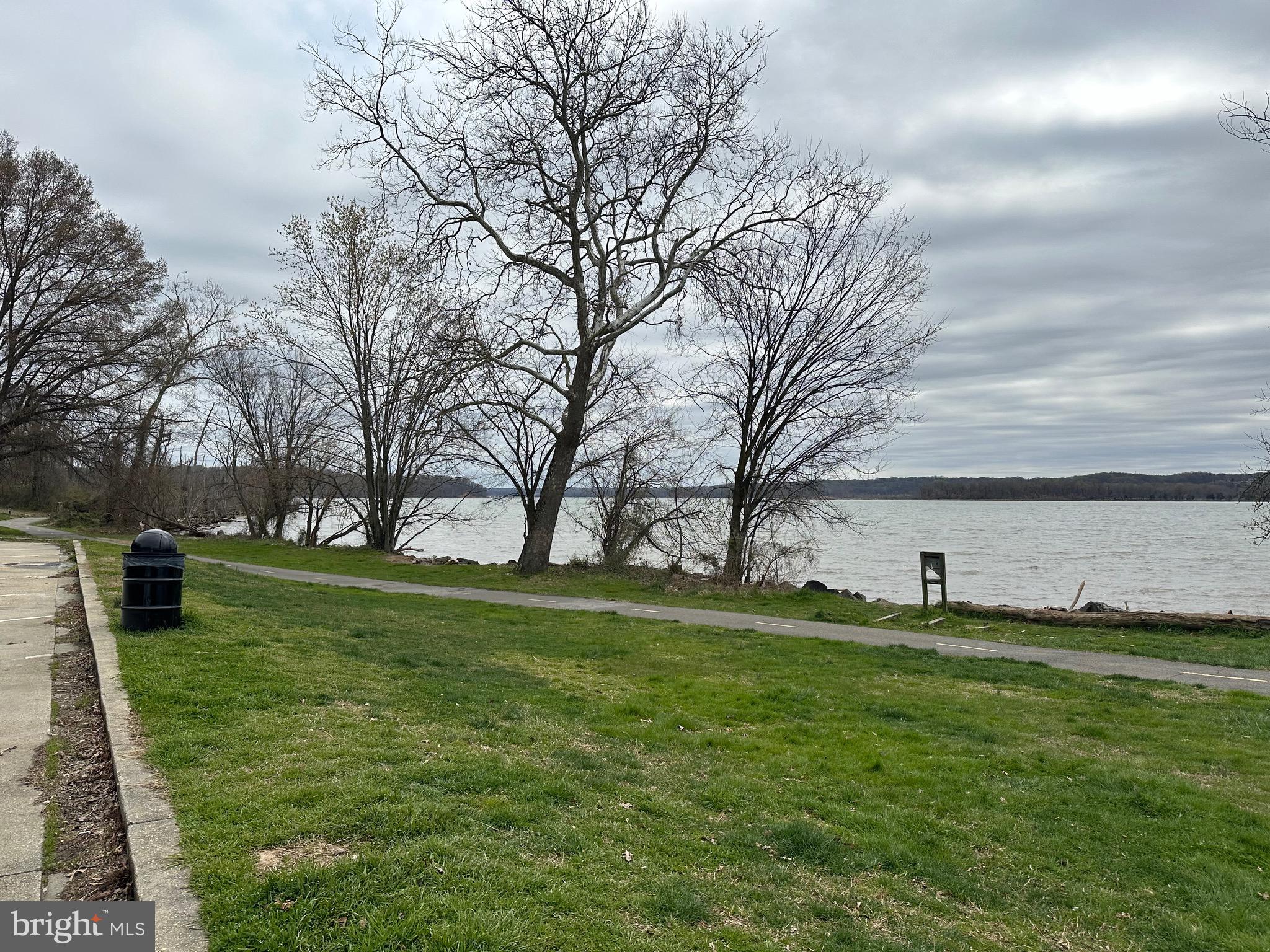 RIVER BEND ESTATES - Residential