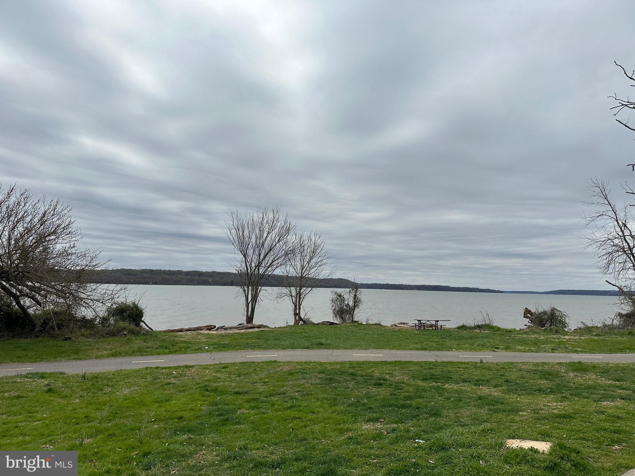 RIVER BEND ESTATES - Residential