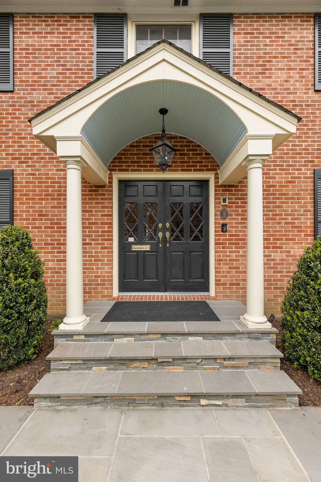 RIVER BEND ESTATES - Residential