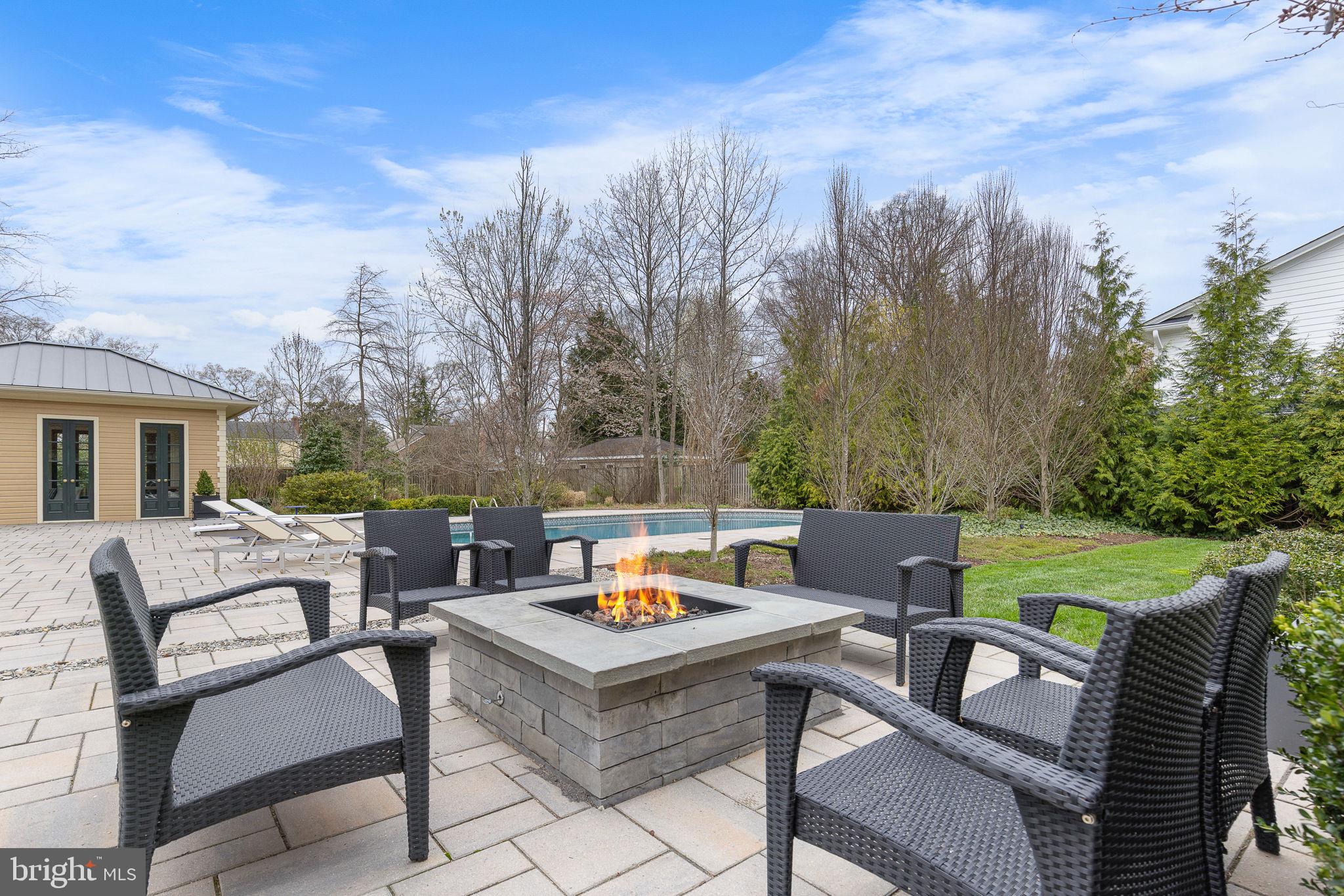 RIVER BEND ESTATES - Residential