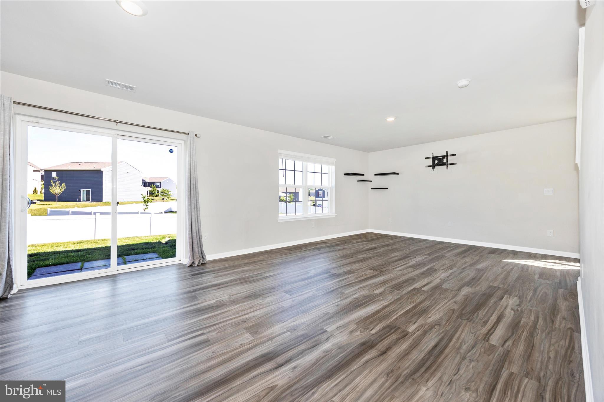 MAGNOLIA SPRINGS - Residential