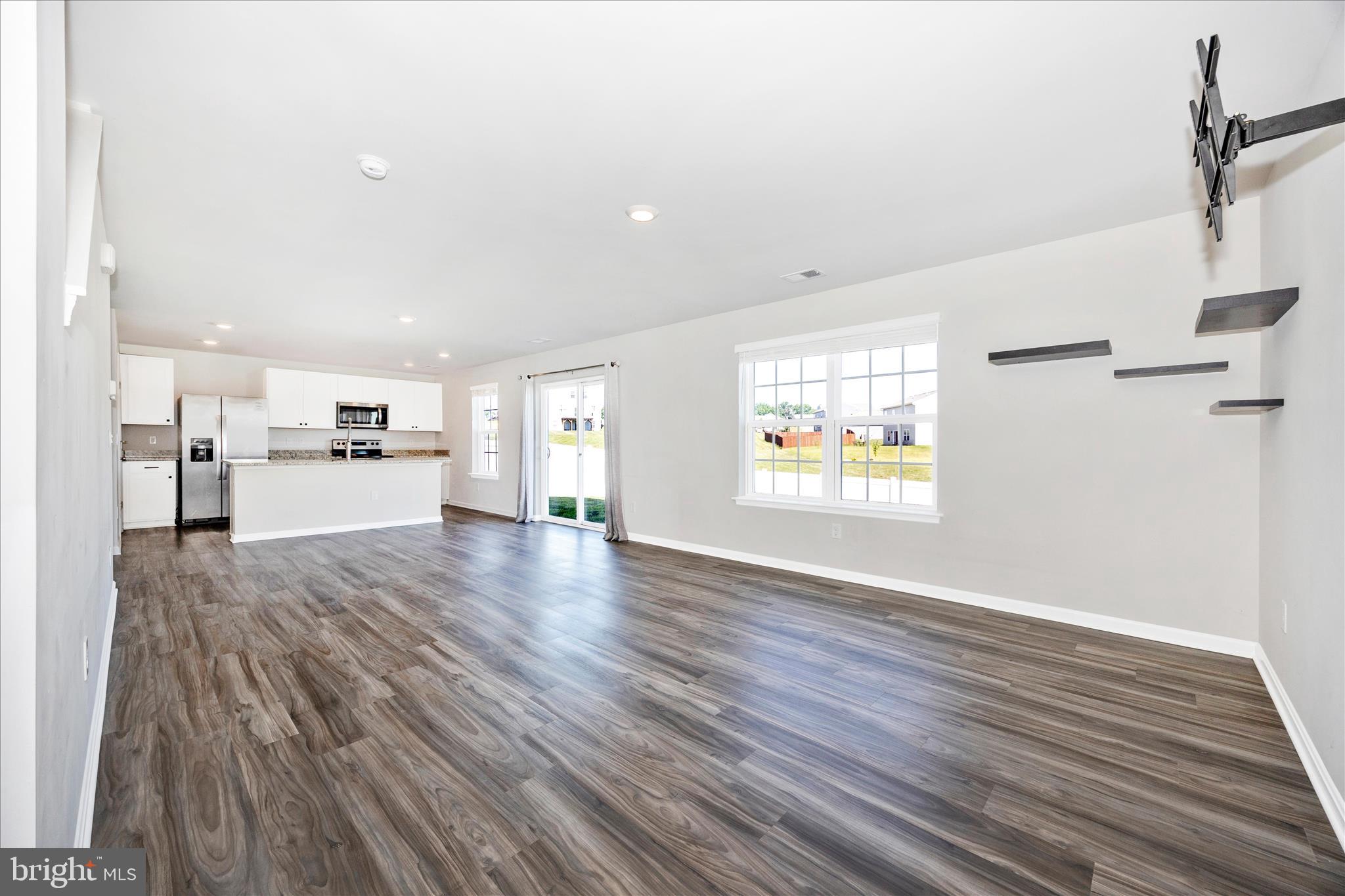MAGNOLIA SPRINGS - Residential