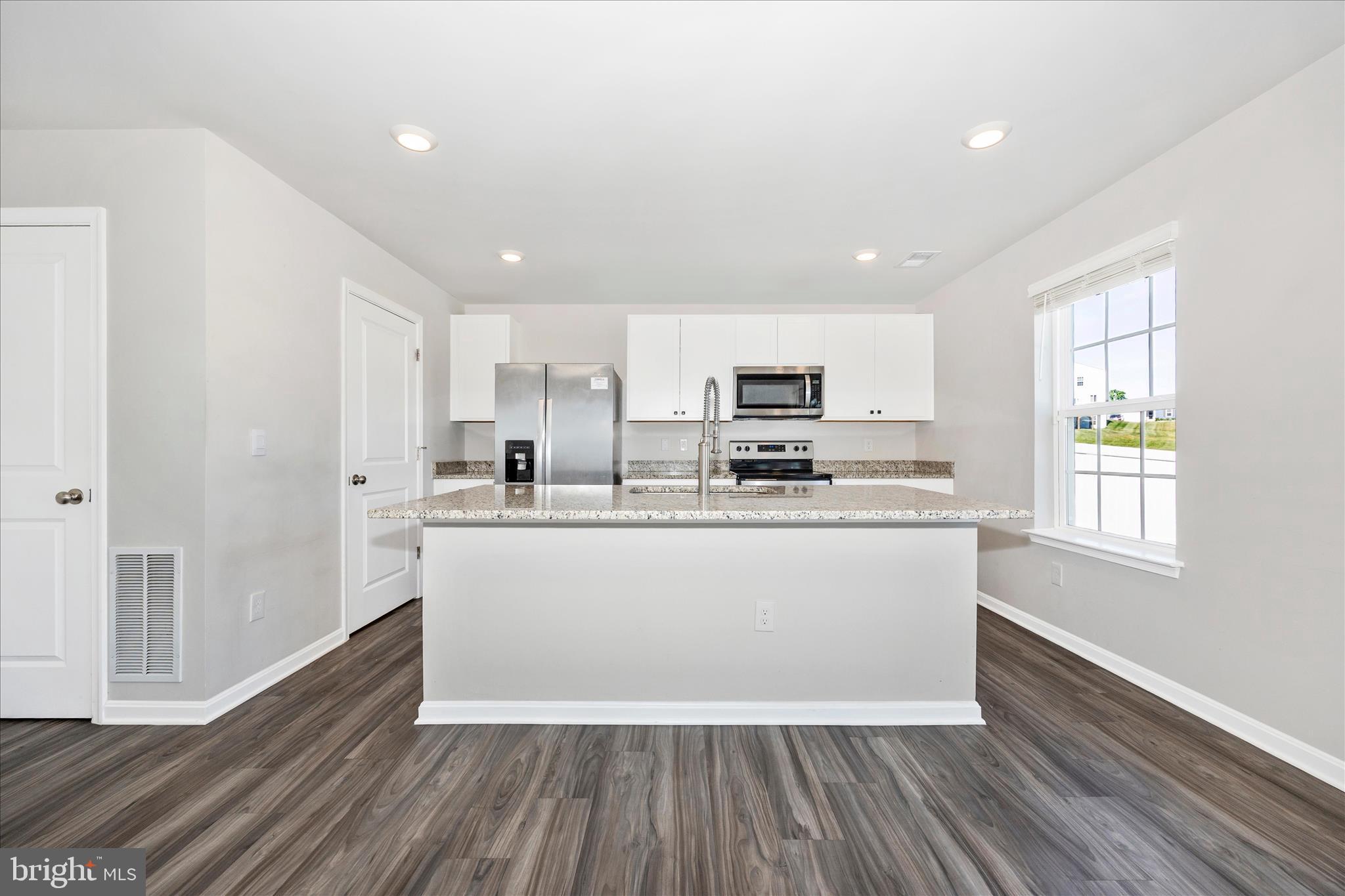 MAGNOLIA SPRINGS - Residential