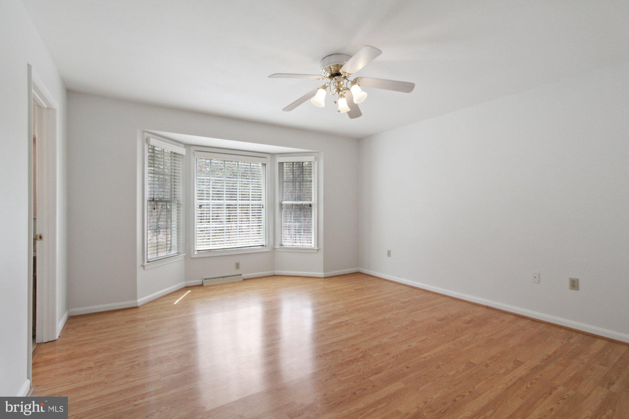 GLEN ROCK - Residential