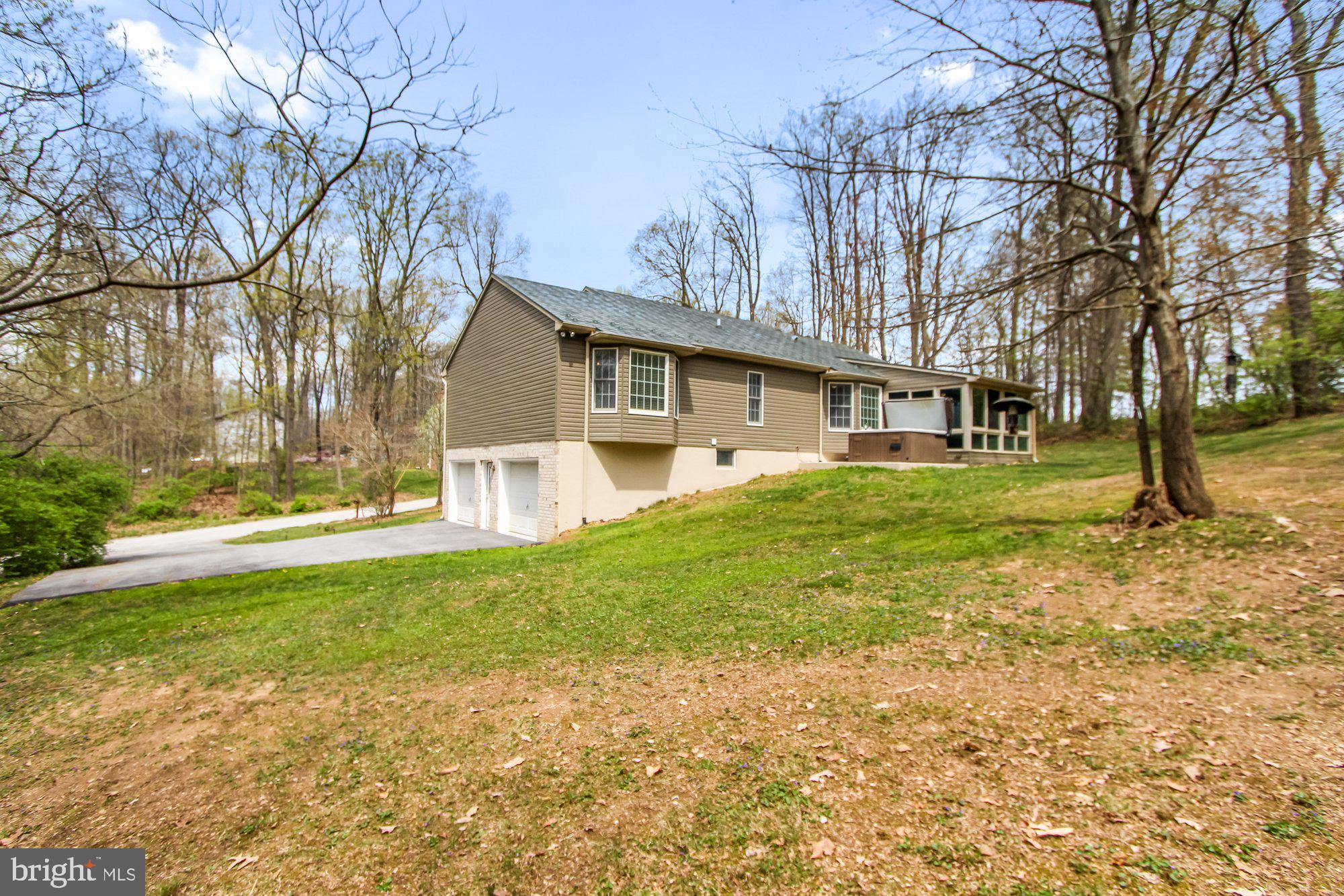 GLEN ROCK - Residential