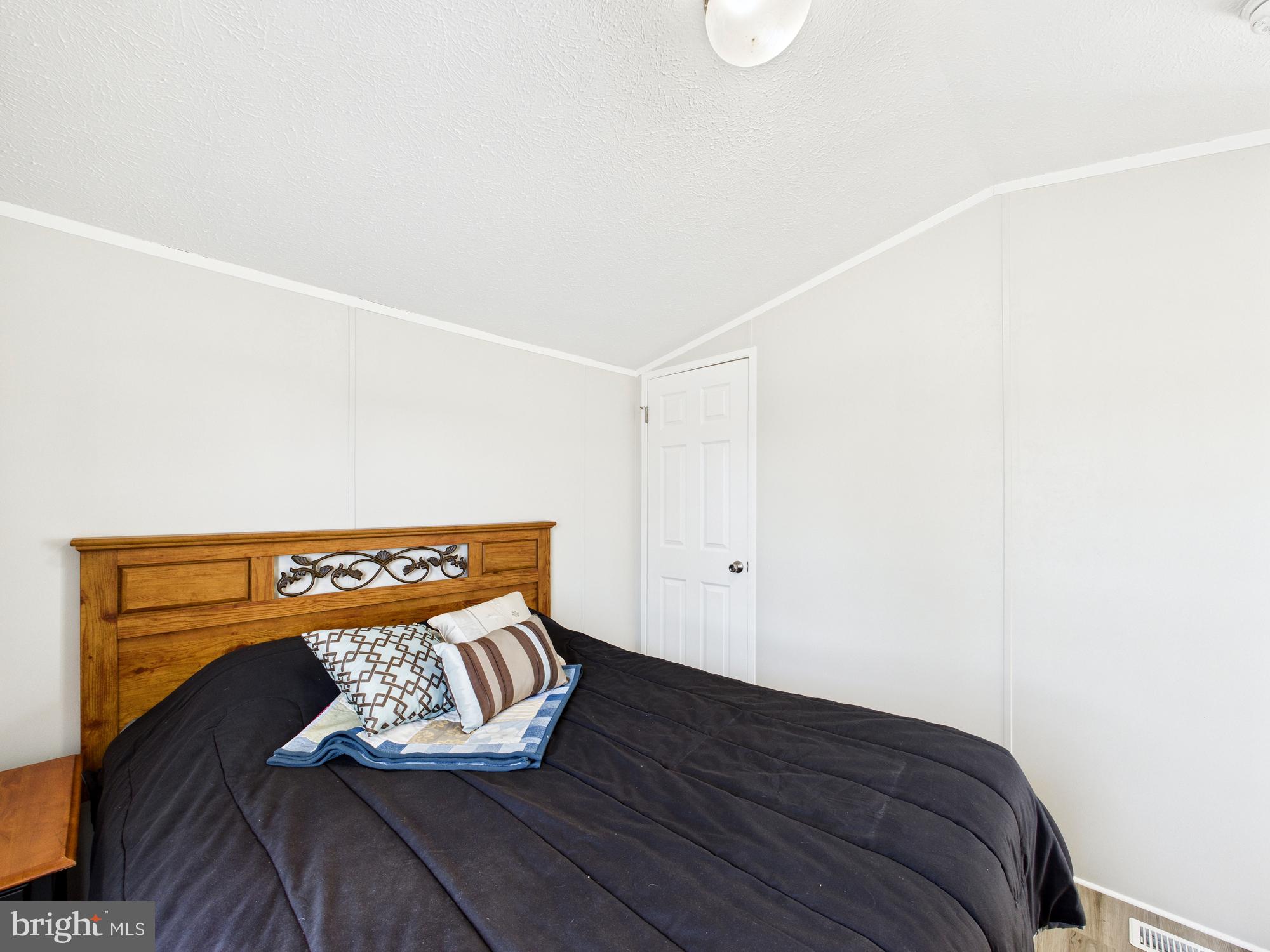 BRIARWOOD MANOR TR PK - Residential