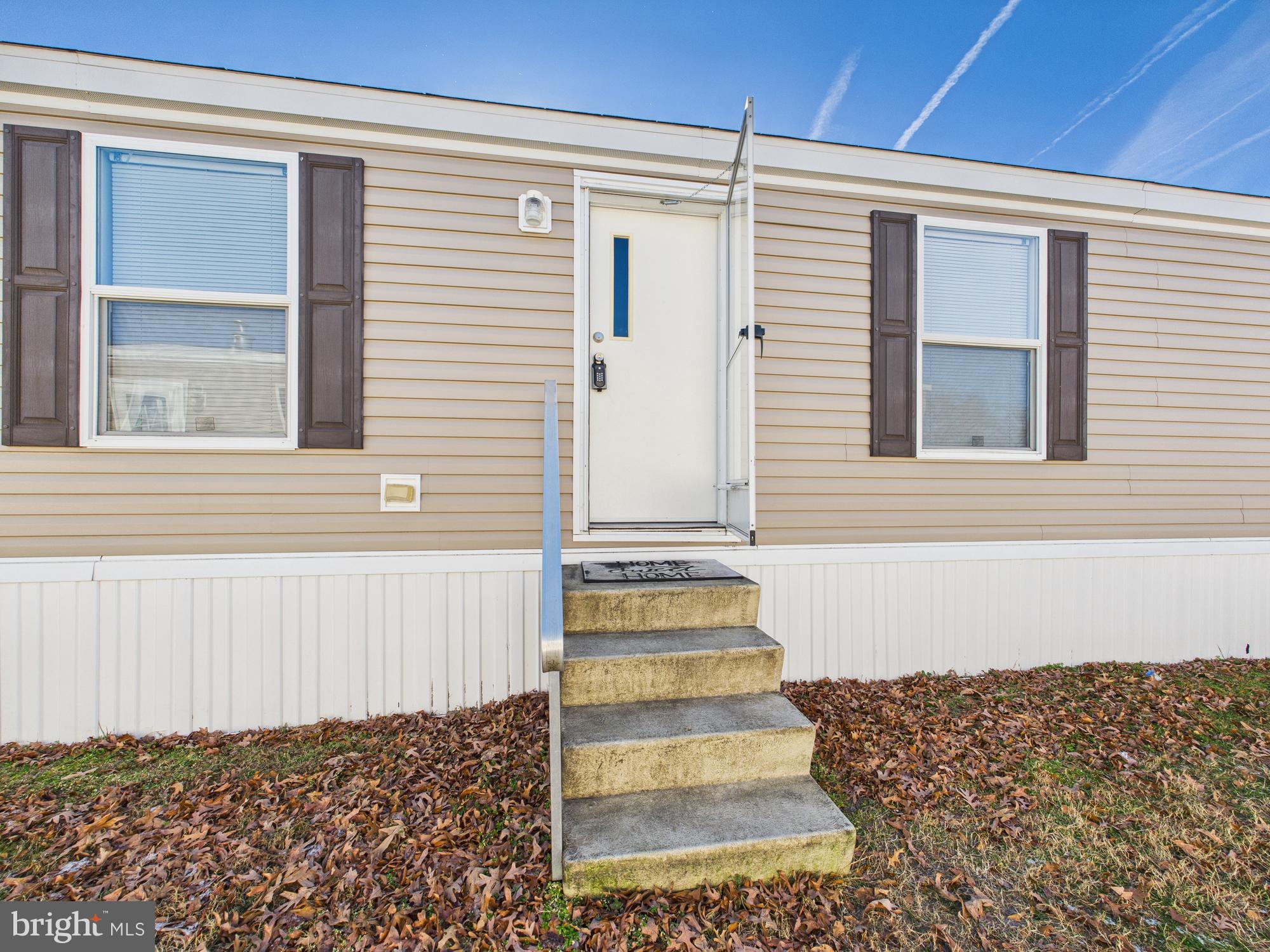 BRIARWOOD MANOR TR PK - Residential