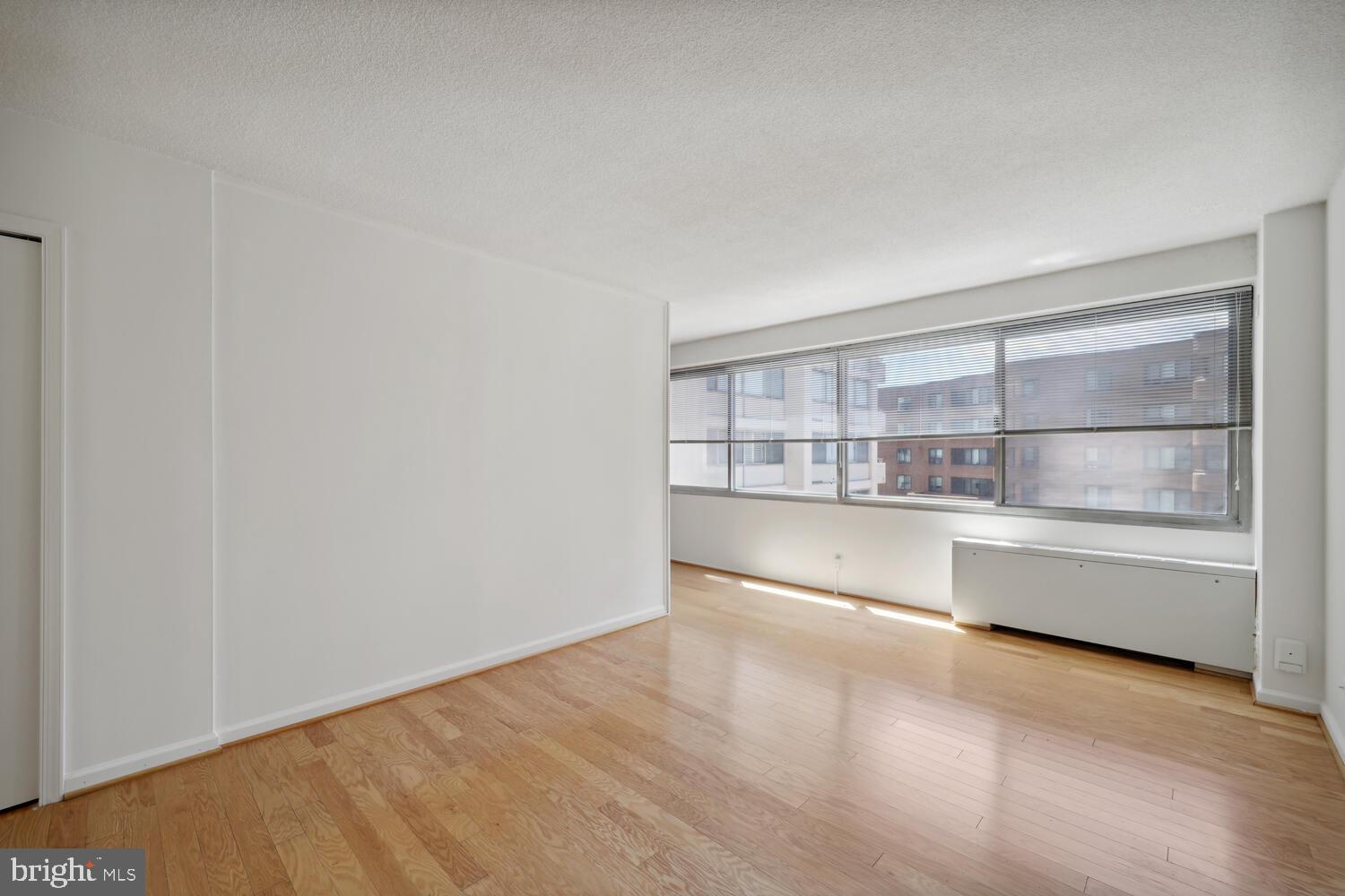 FRIENDSHIP HEIGHTS - Residential