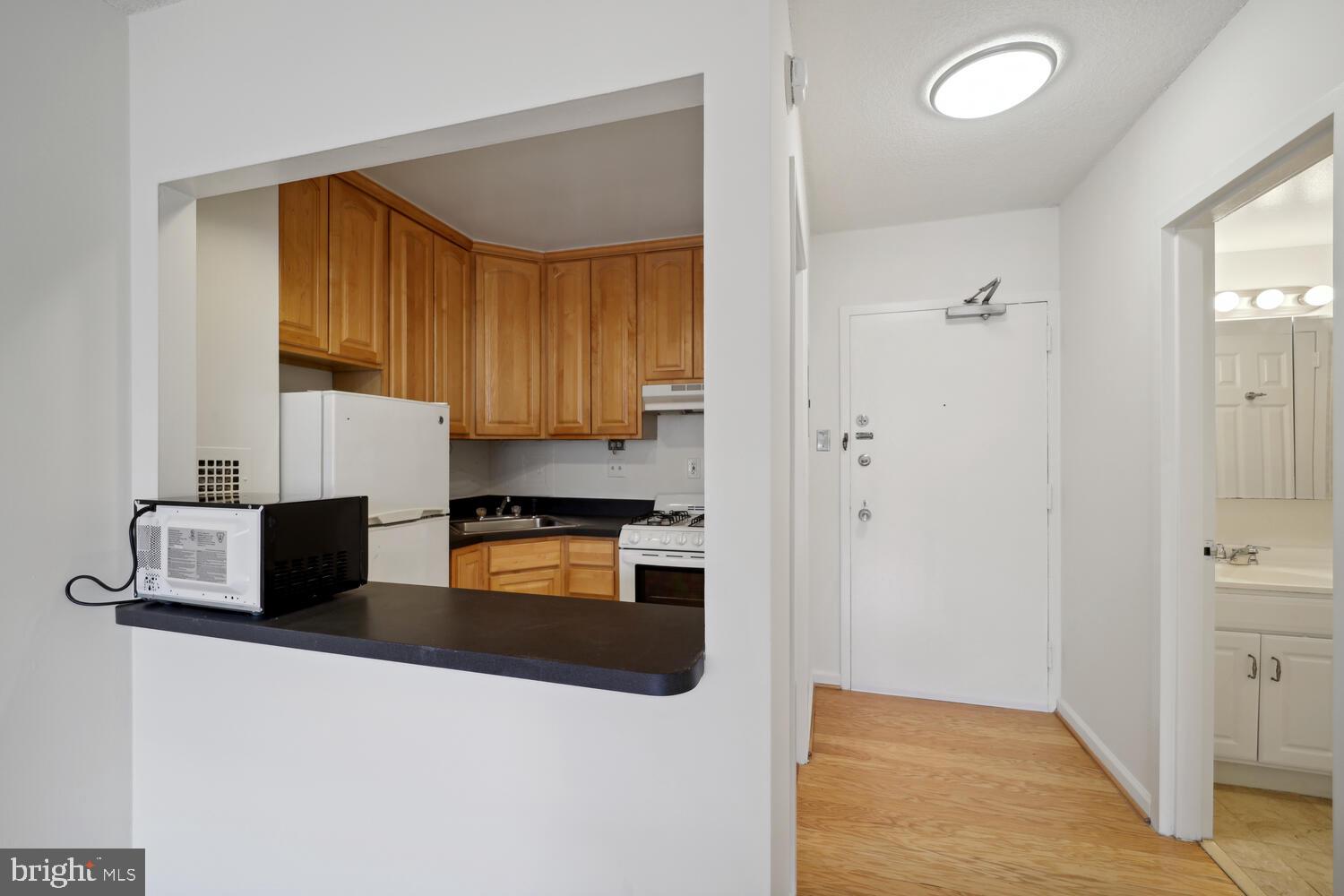 FRIENDSHIP HEIGHTS - Residential