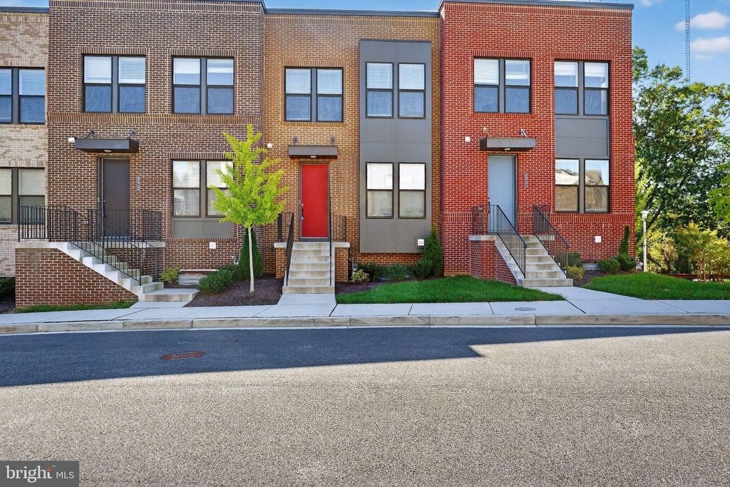 Photo of 4215 Laplata Avenue, BALTIMORE, MD 21211 (MLS # MDBA2188206)