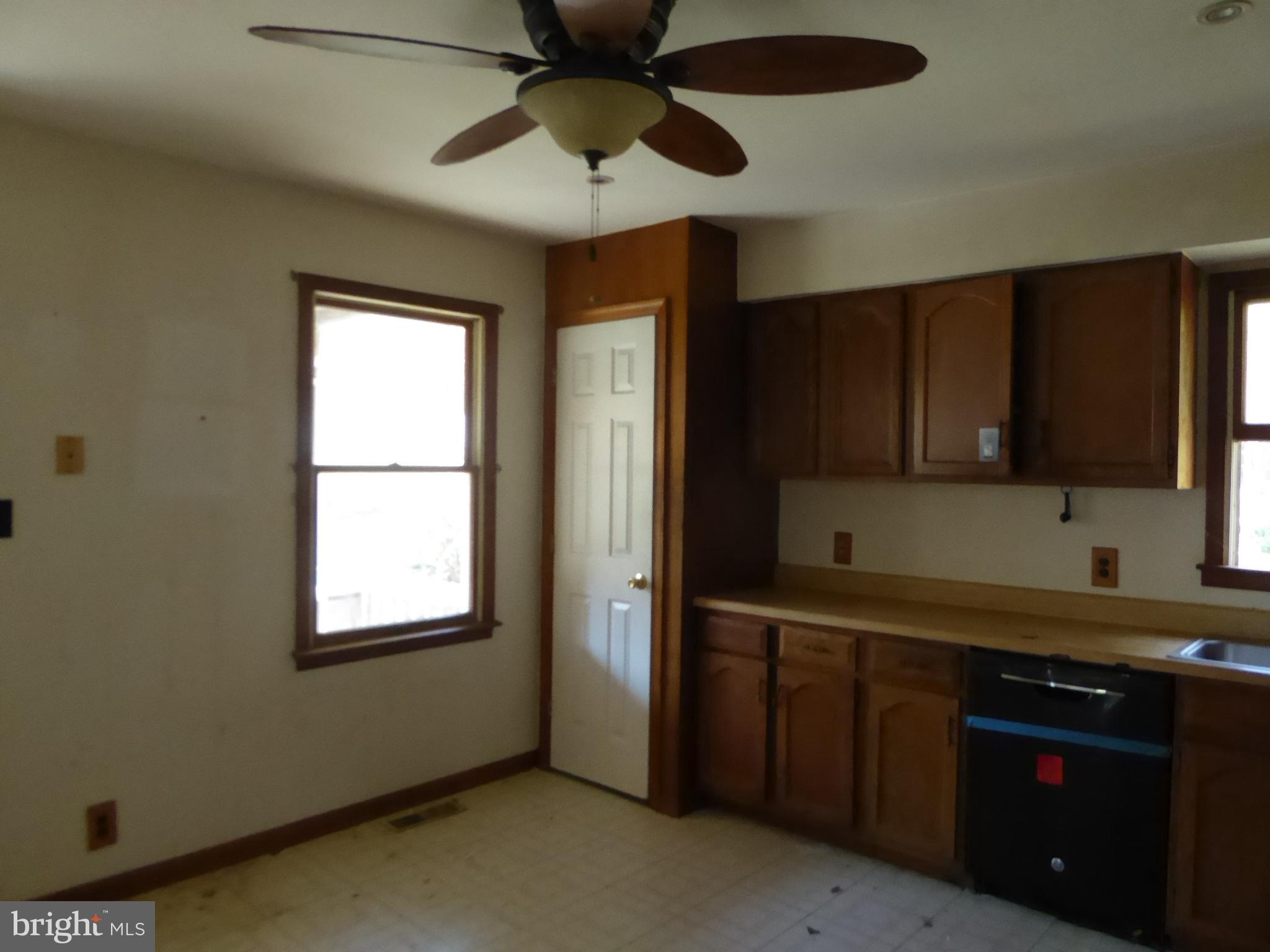 PIN OAK - Residential