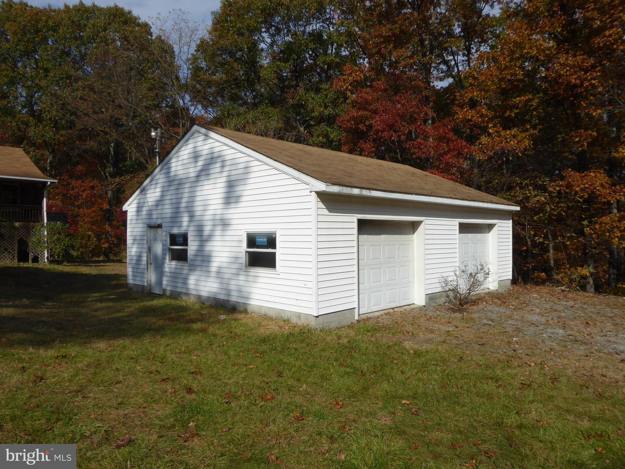 PIN OAK - Residential