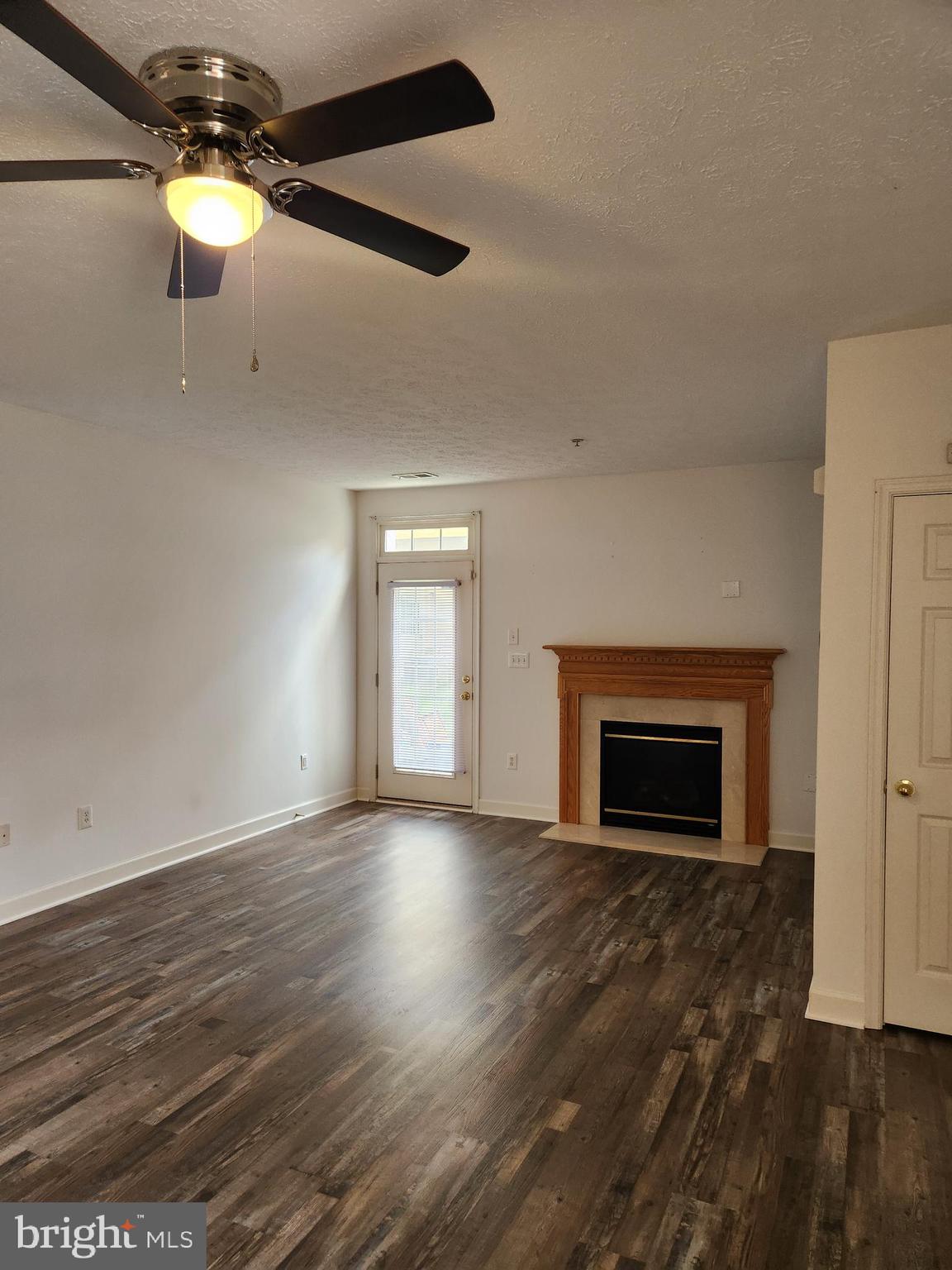 CRAIN SUMMIT - Residential Lease