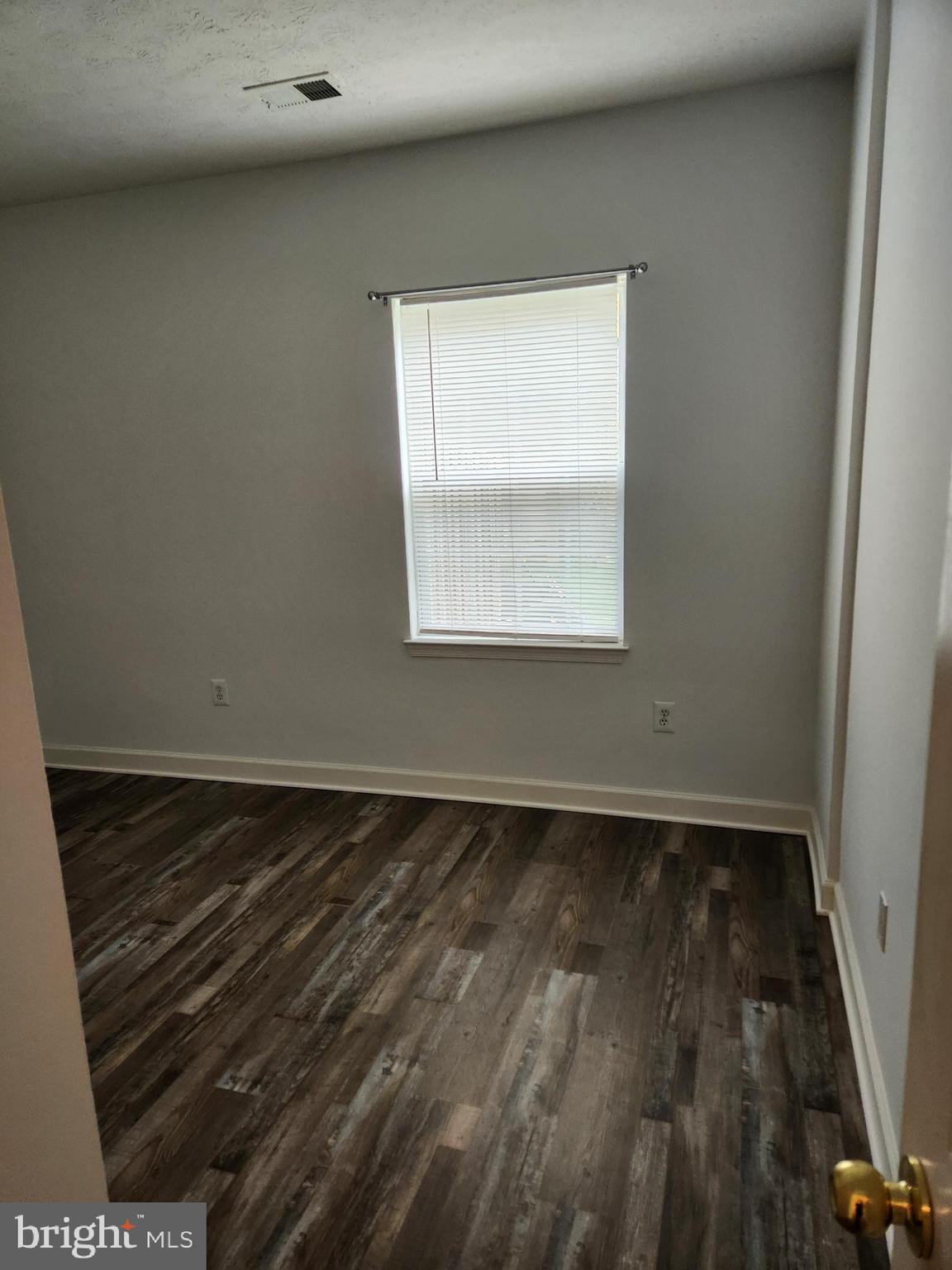 CRAIN SUMMIT - Residential Lease