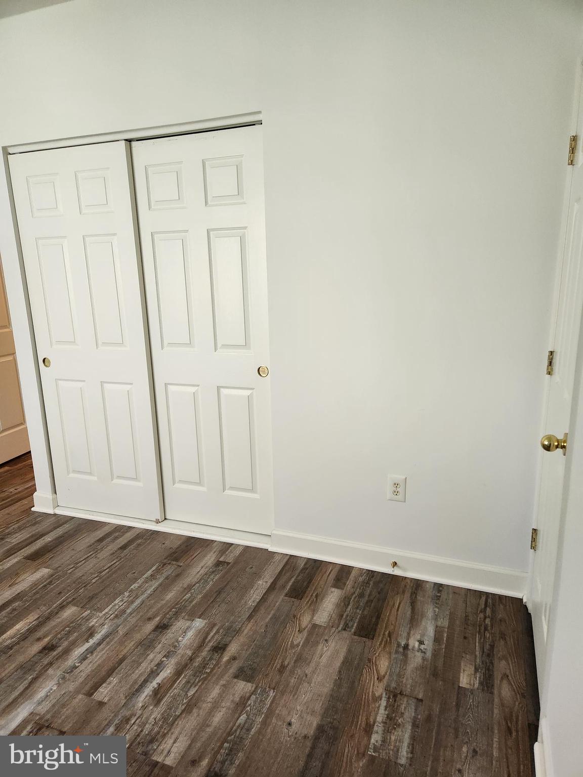 CRAIN SUMMIT - Residential Lease