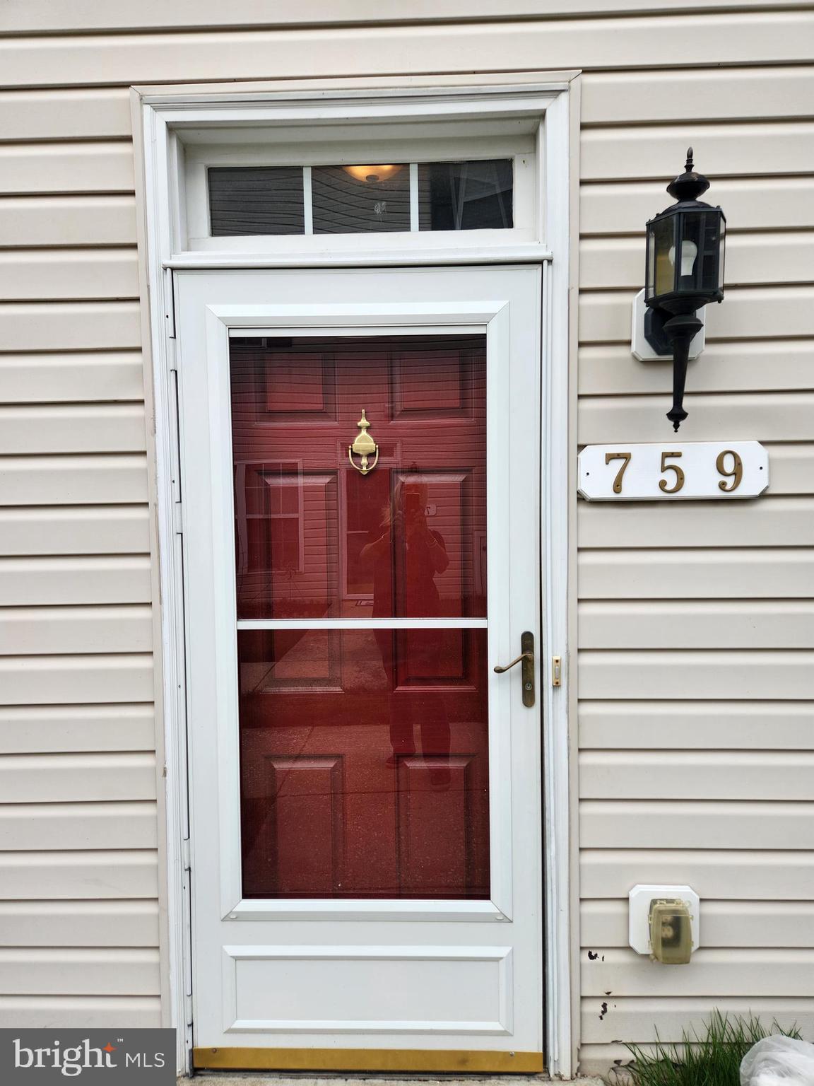 CRAIN SUMMIT - Residential Lease