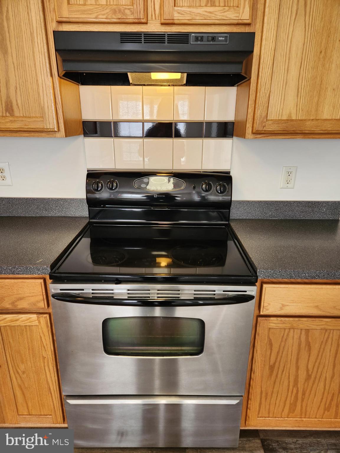 CRAIN SUMMIT - Residential Lease