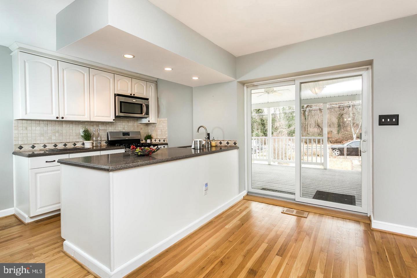 GAYLORD MANOR - Residential Lease