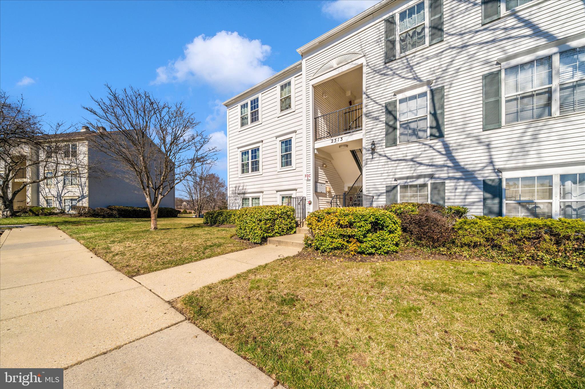 LONGMEAD CROSSING - Residential