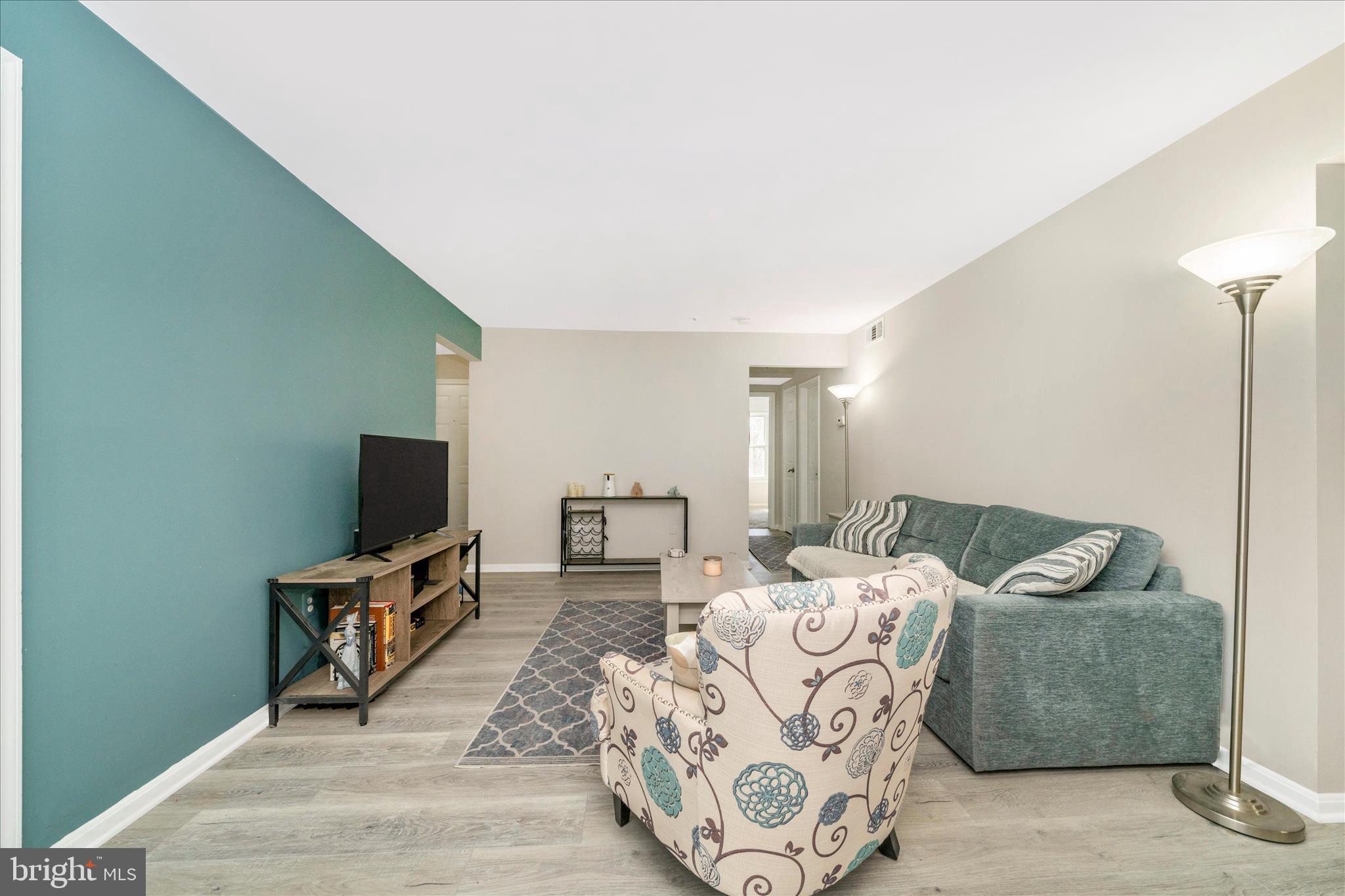 LONGMEAD CROSSING - Residential