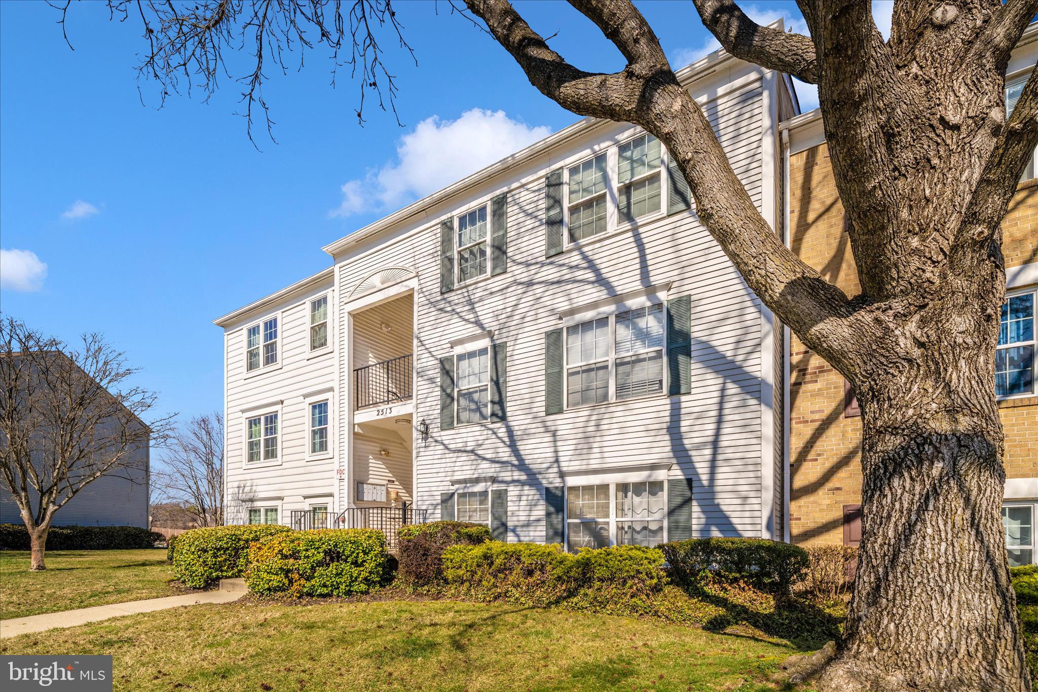 LONGMEAD CROSSING - Residential