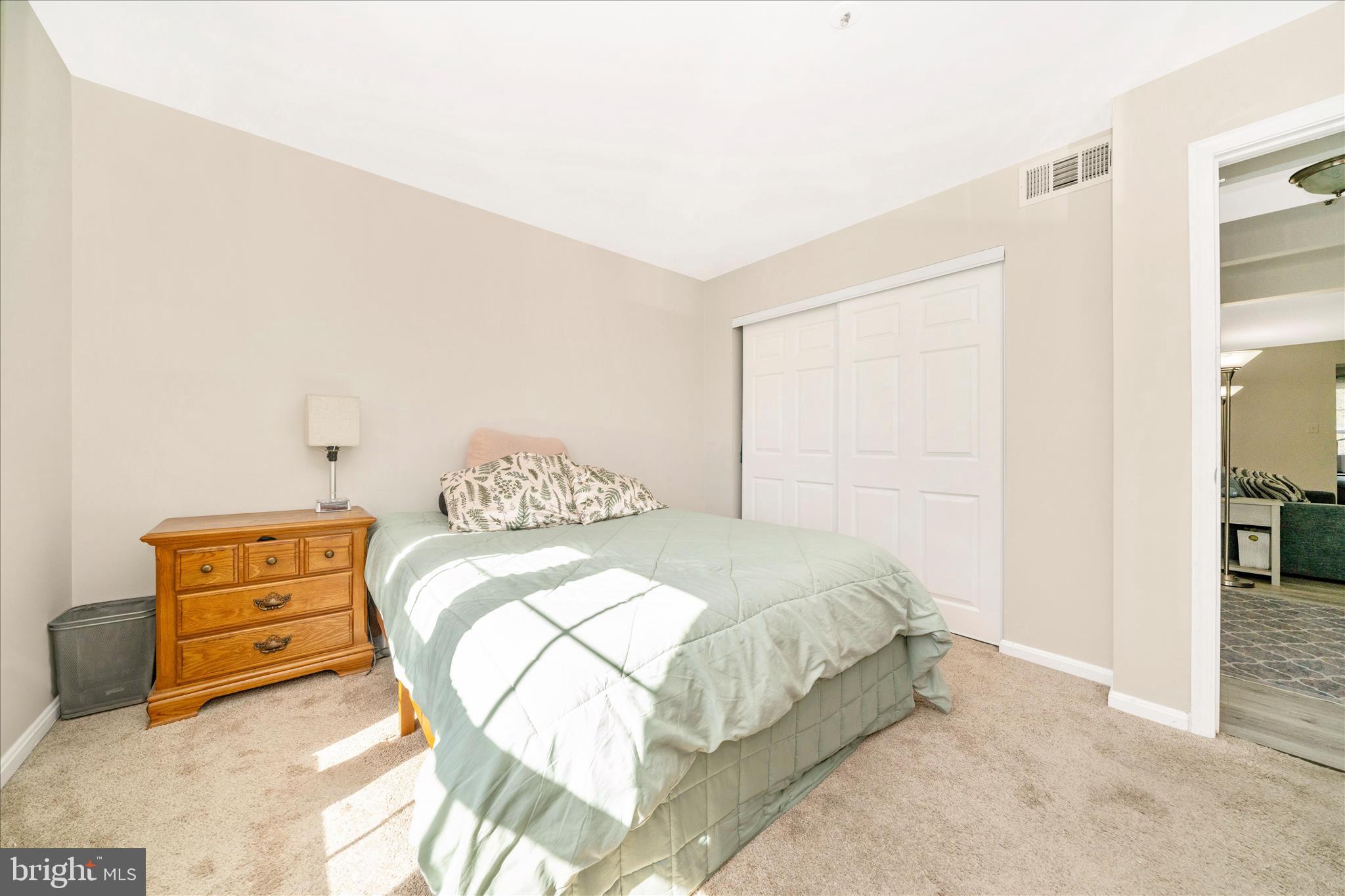 LONGMEAD CROSSING - Residential