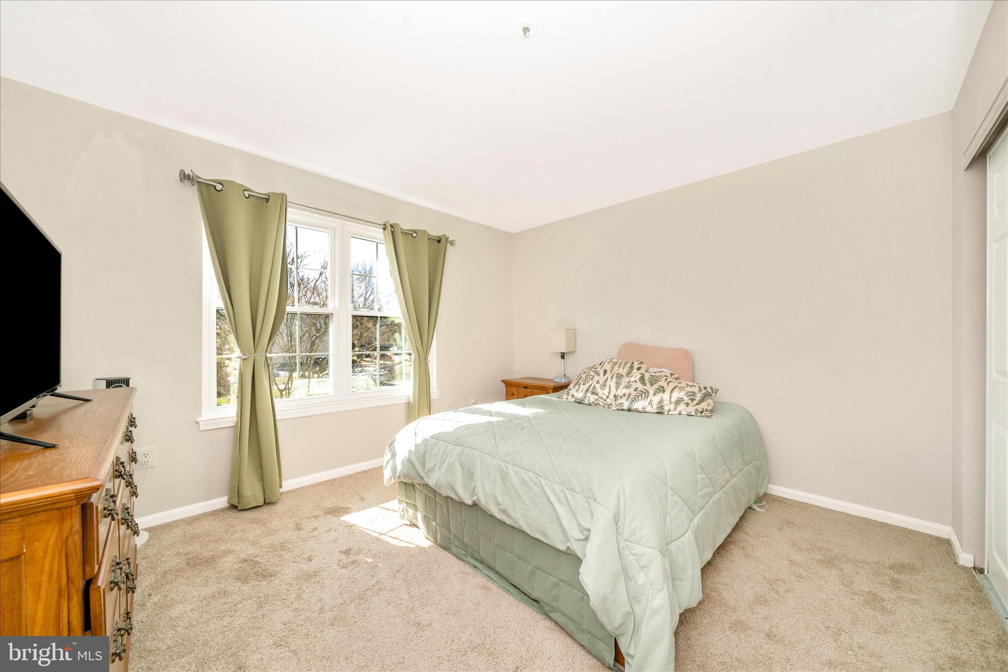 LONGMEAD CROSSING - Residential