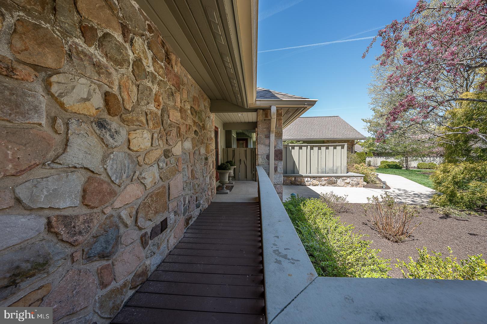 HERMITAGE - Residential