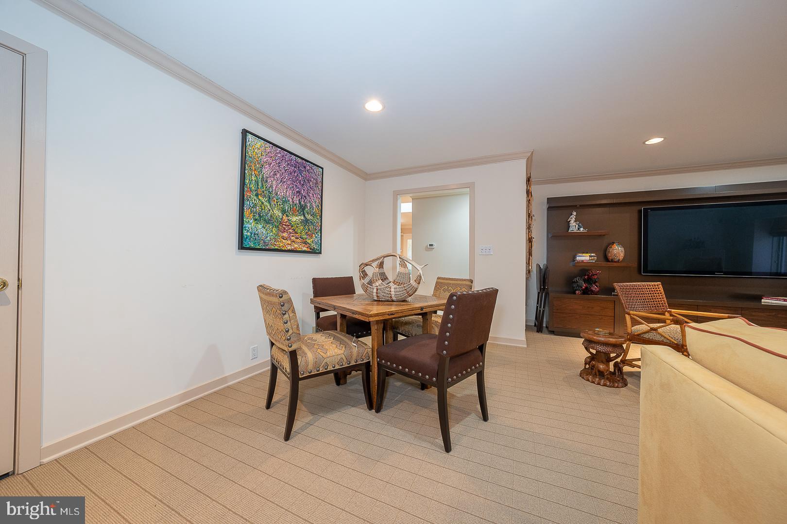 HERMITAGE - Residential