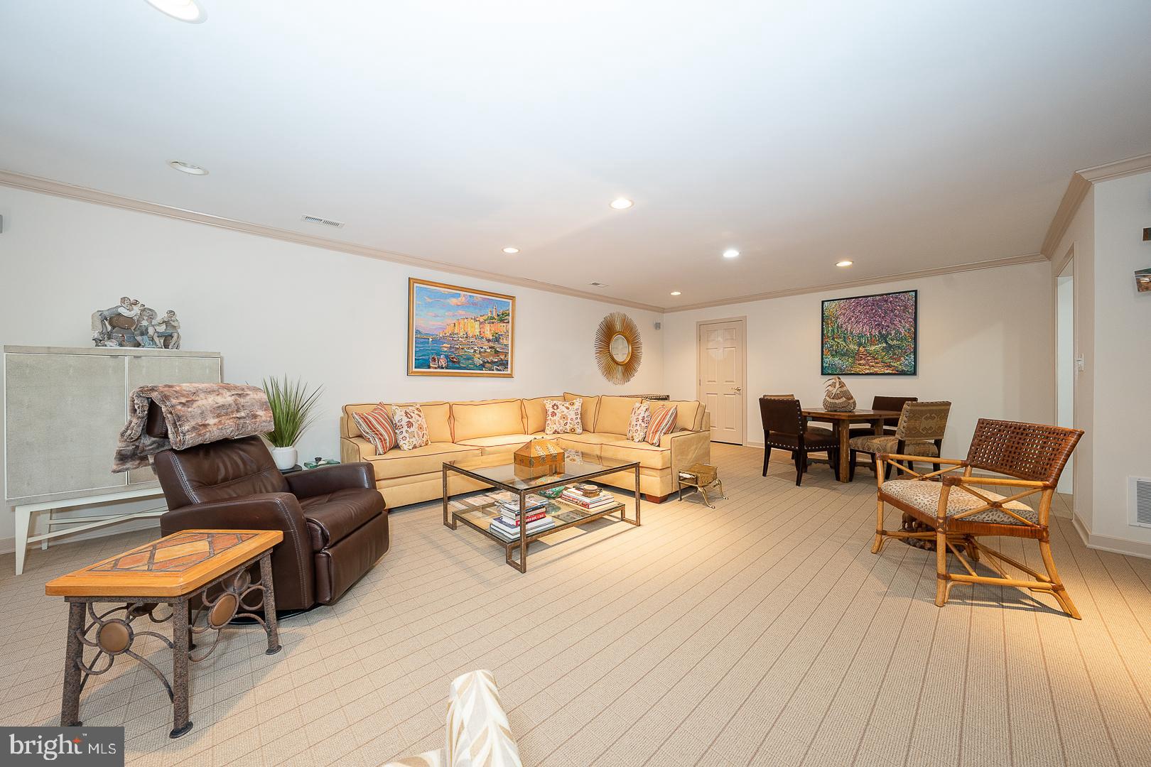 HERMITAGE - Residential