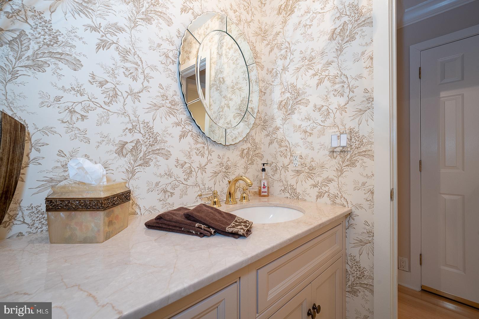 HERMITAGE - Residential