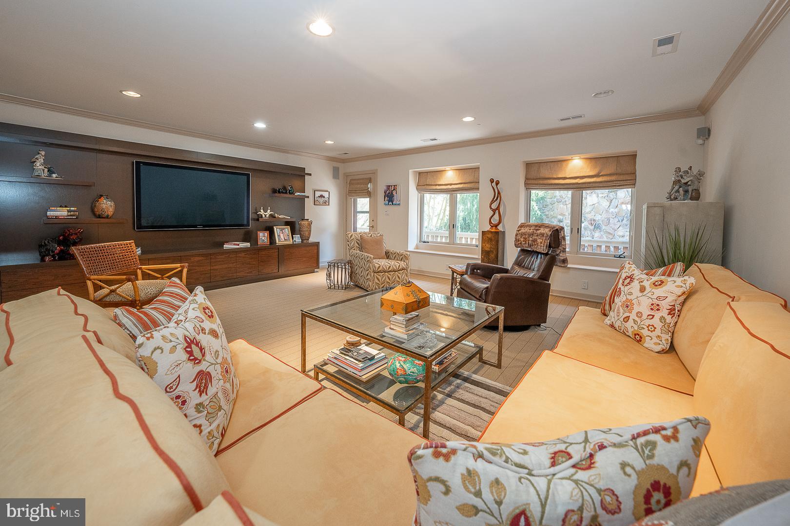 HERMITAGE - Residential