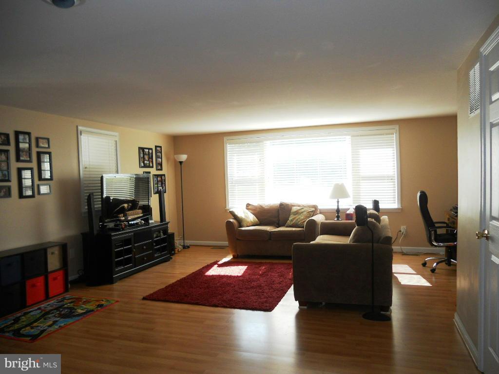 ELDERSBURG - Residential