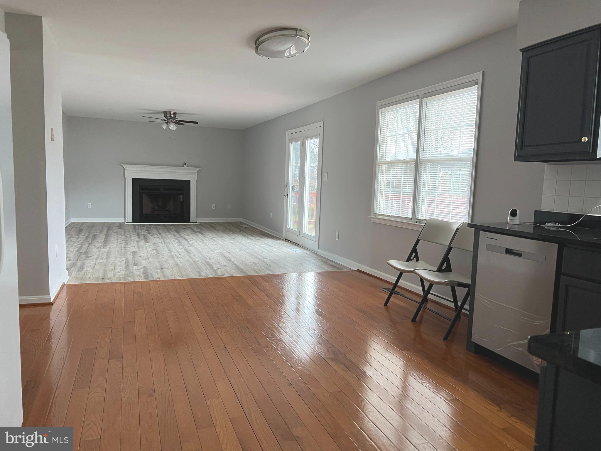 VALLEY STREAM ESTATES - Residential Lease