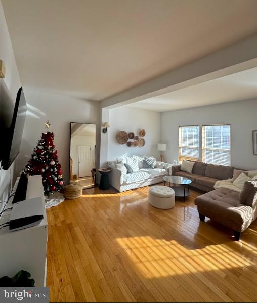 WELLESLEY - Residential Lease