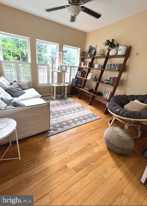 WELLESLEY - Residential Lease