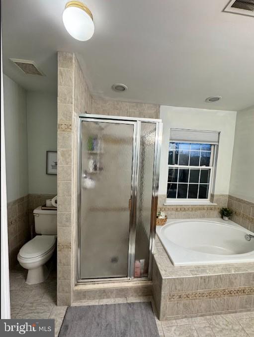 WELLESLEY - Residential Lease