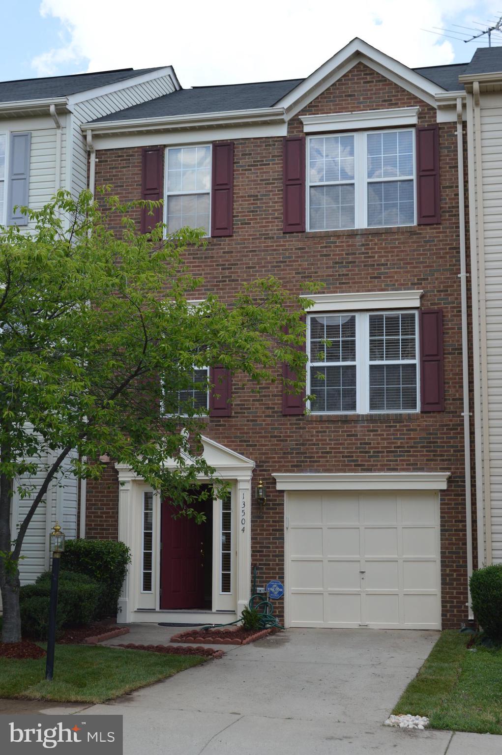 WELLESLEY - Residential Lease