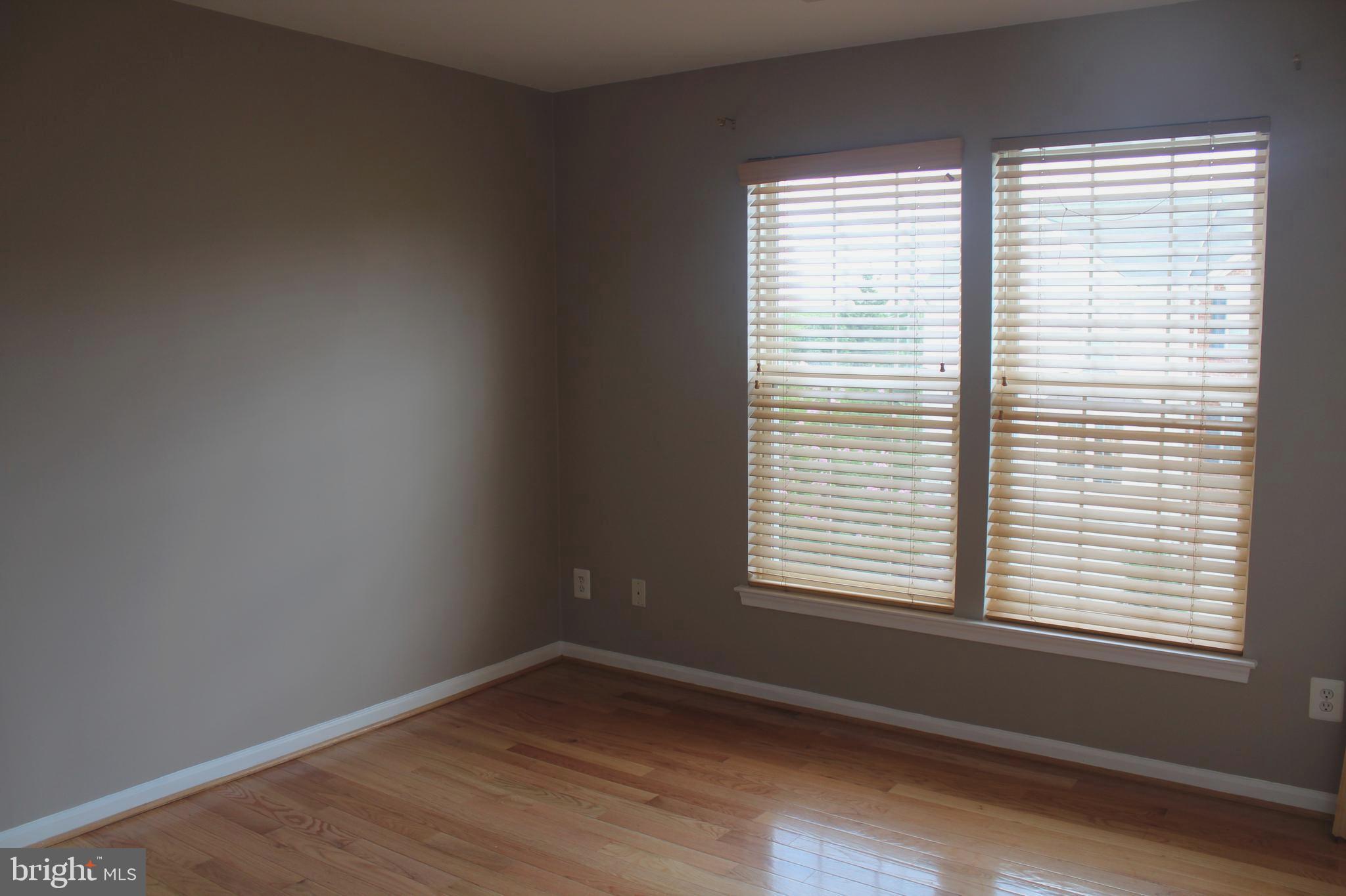 WELLESLEY - Residential Lease