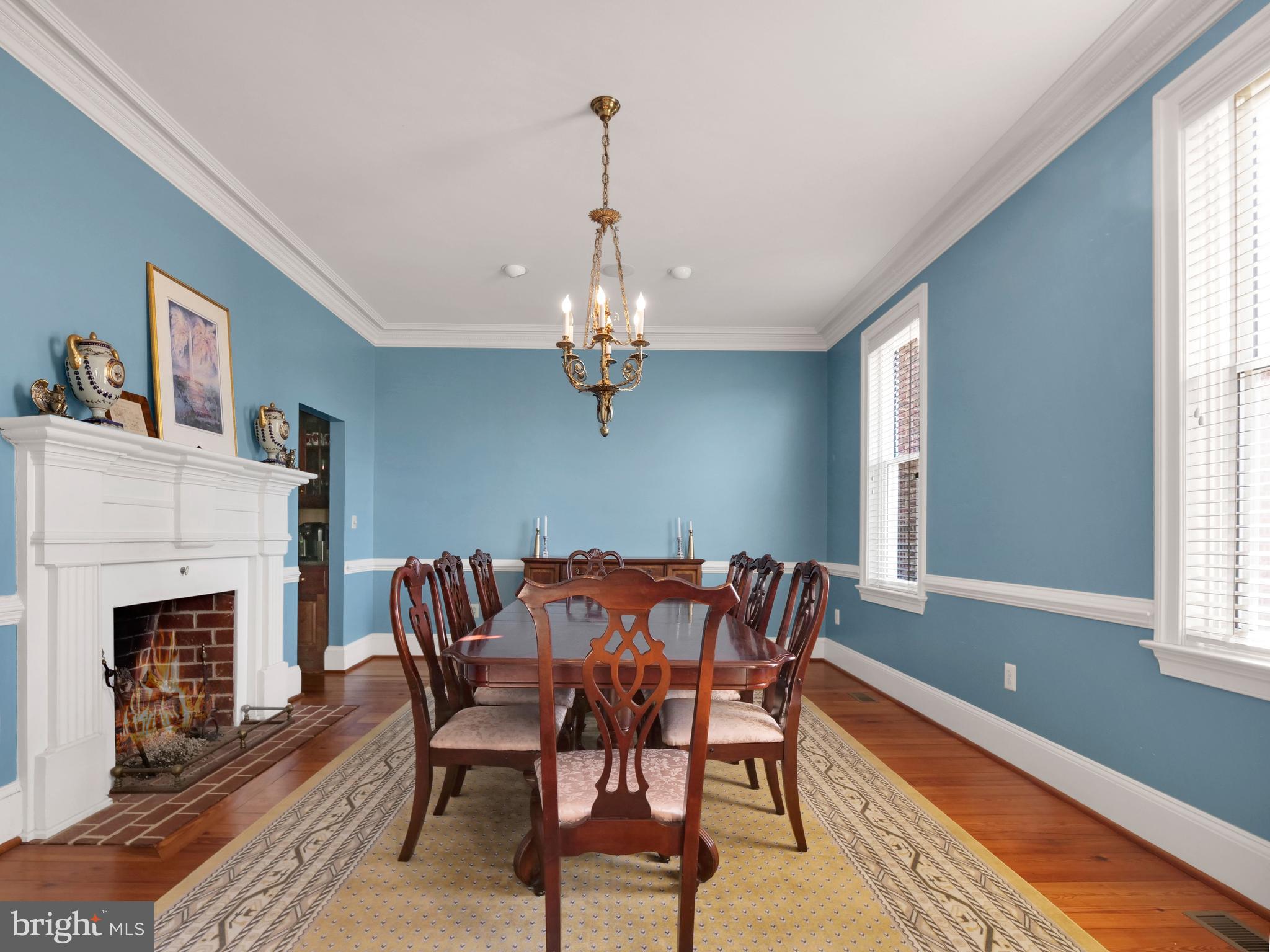 E DEBUTTS LAND - Residential