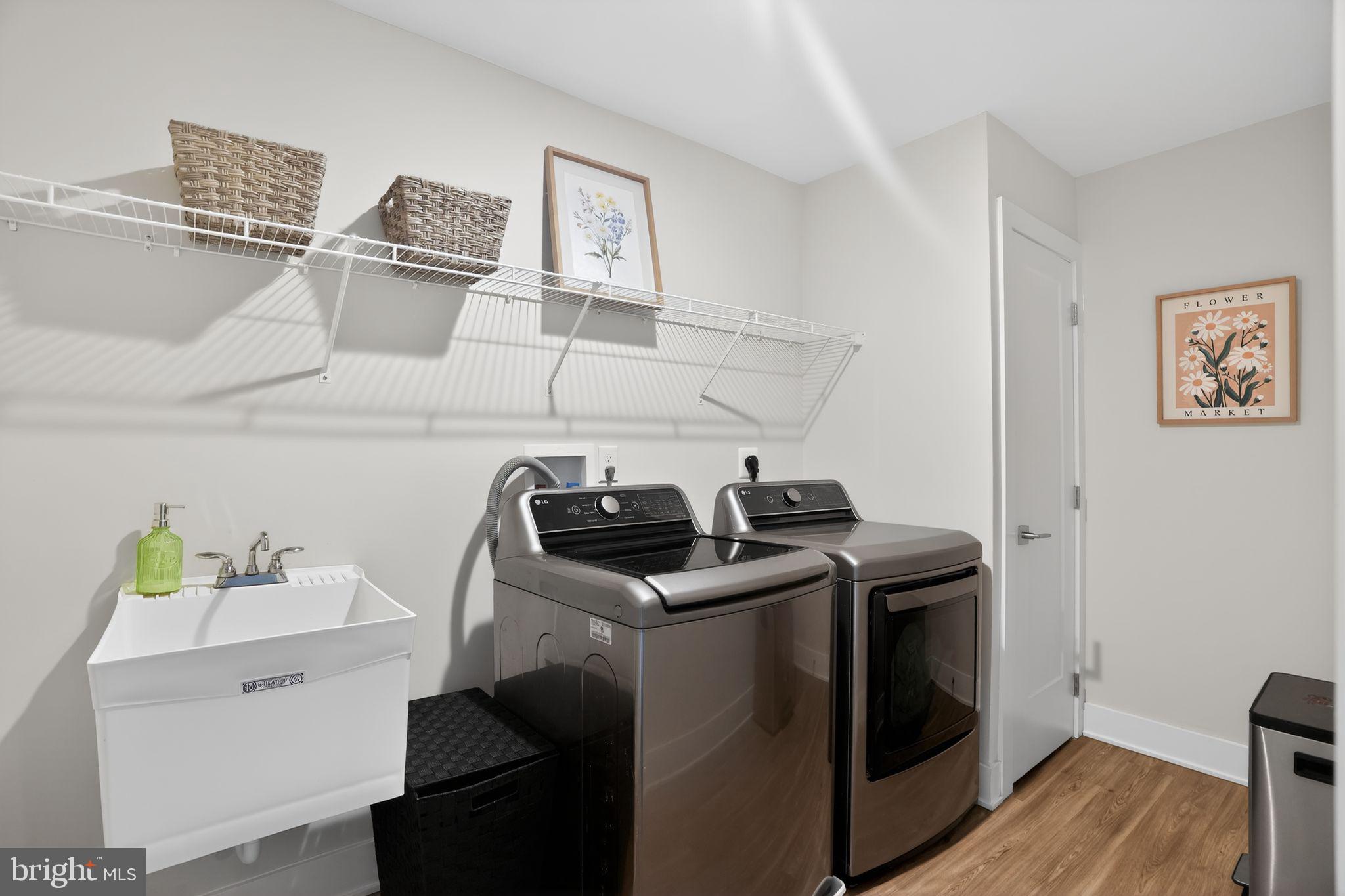 ENCLAVE AT CHESTER SPRINGS - Residential