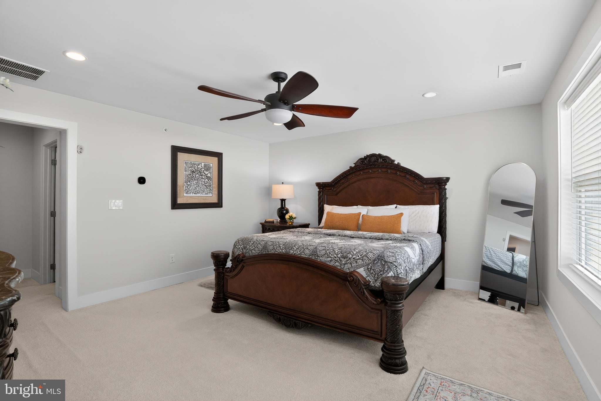 ENCLAVE AT CHESTER SPRINGS - Residential