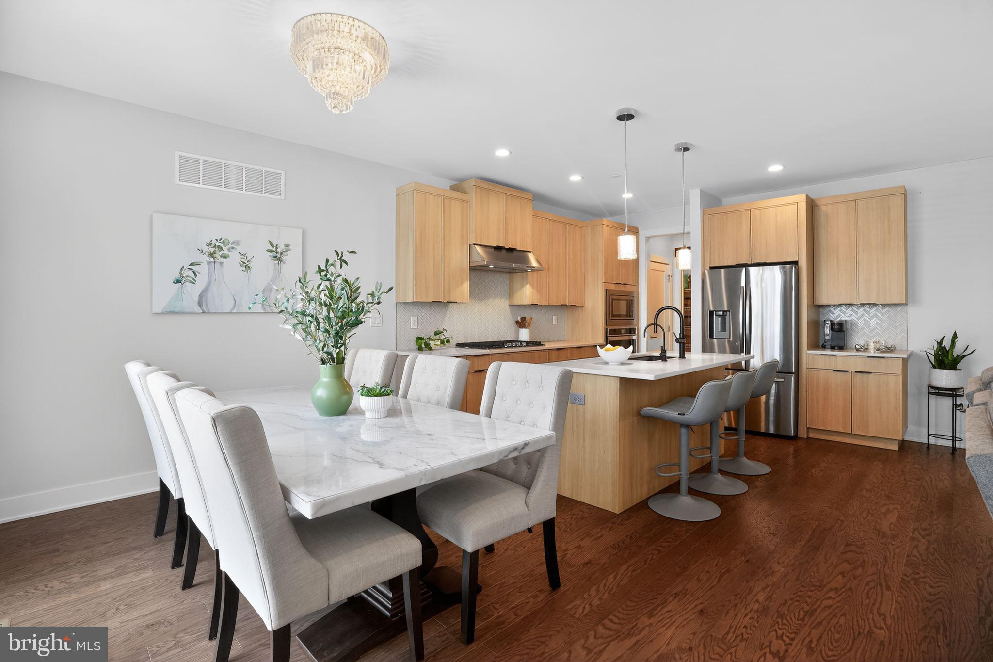 ENCLAVE AT CHESTER SPRINGS - Residential