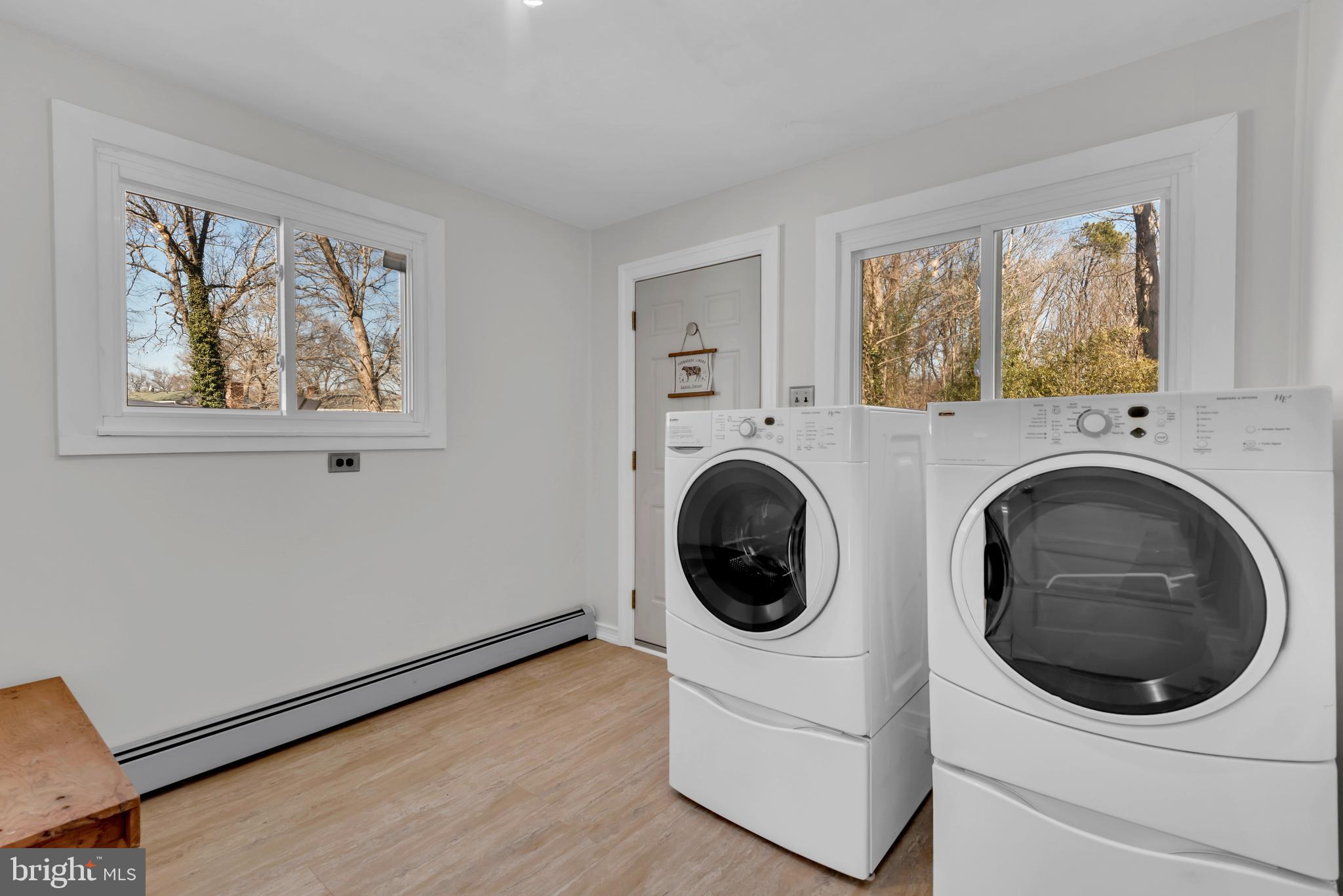 BROOKFIELD - Residential