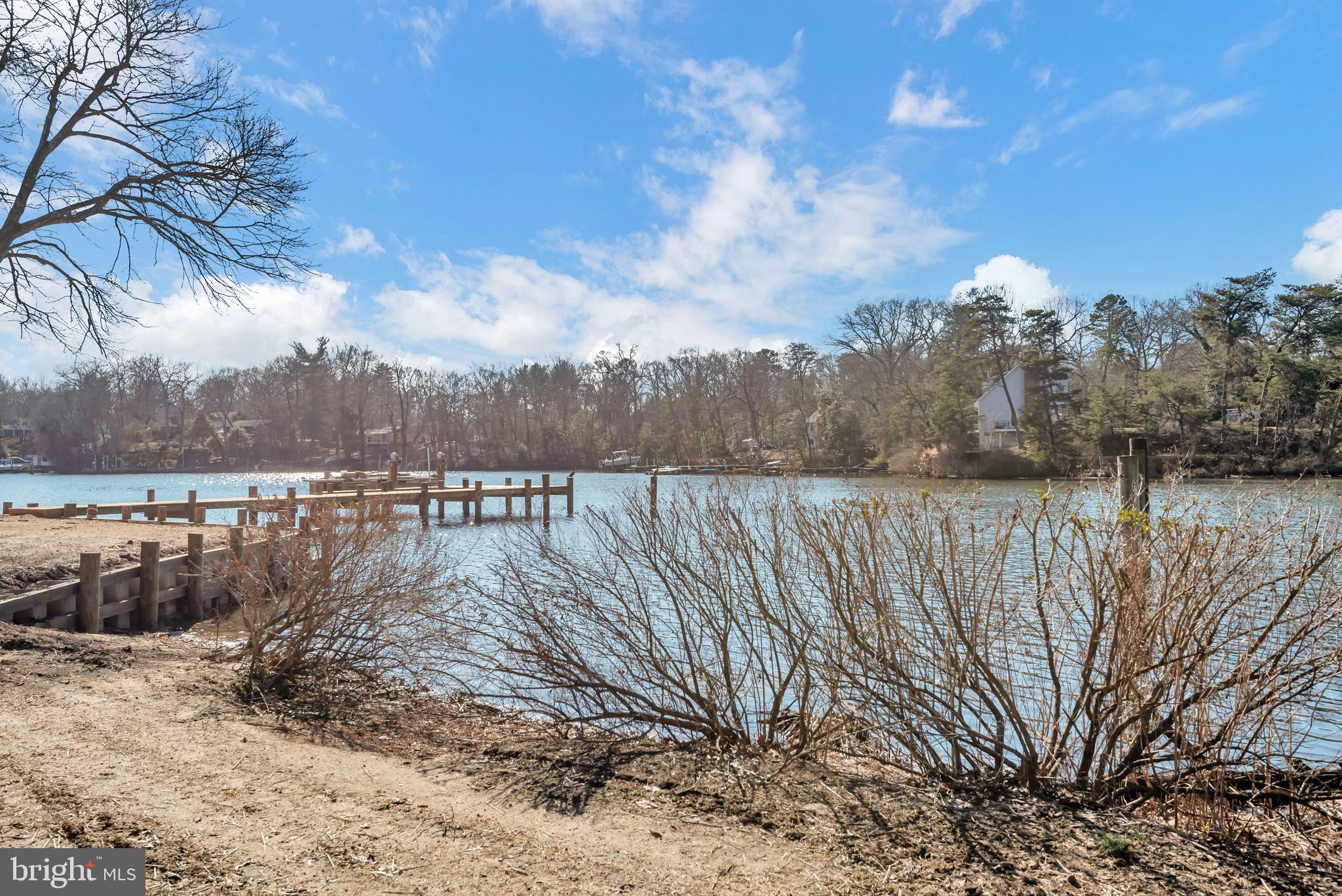 BROOKFIELD - Residential